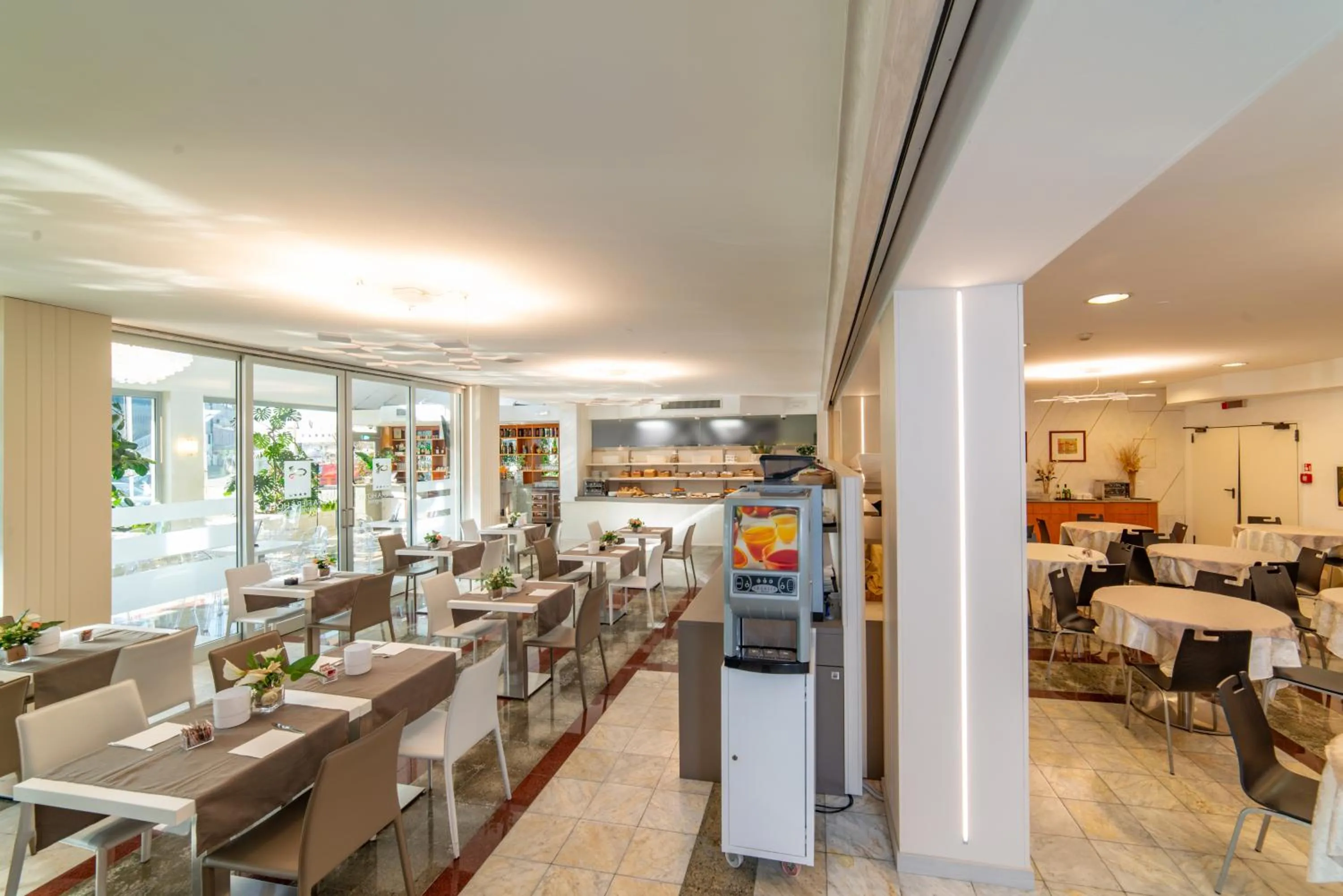 Continental breakfast in Alfa Fiera Hotel