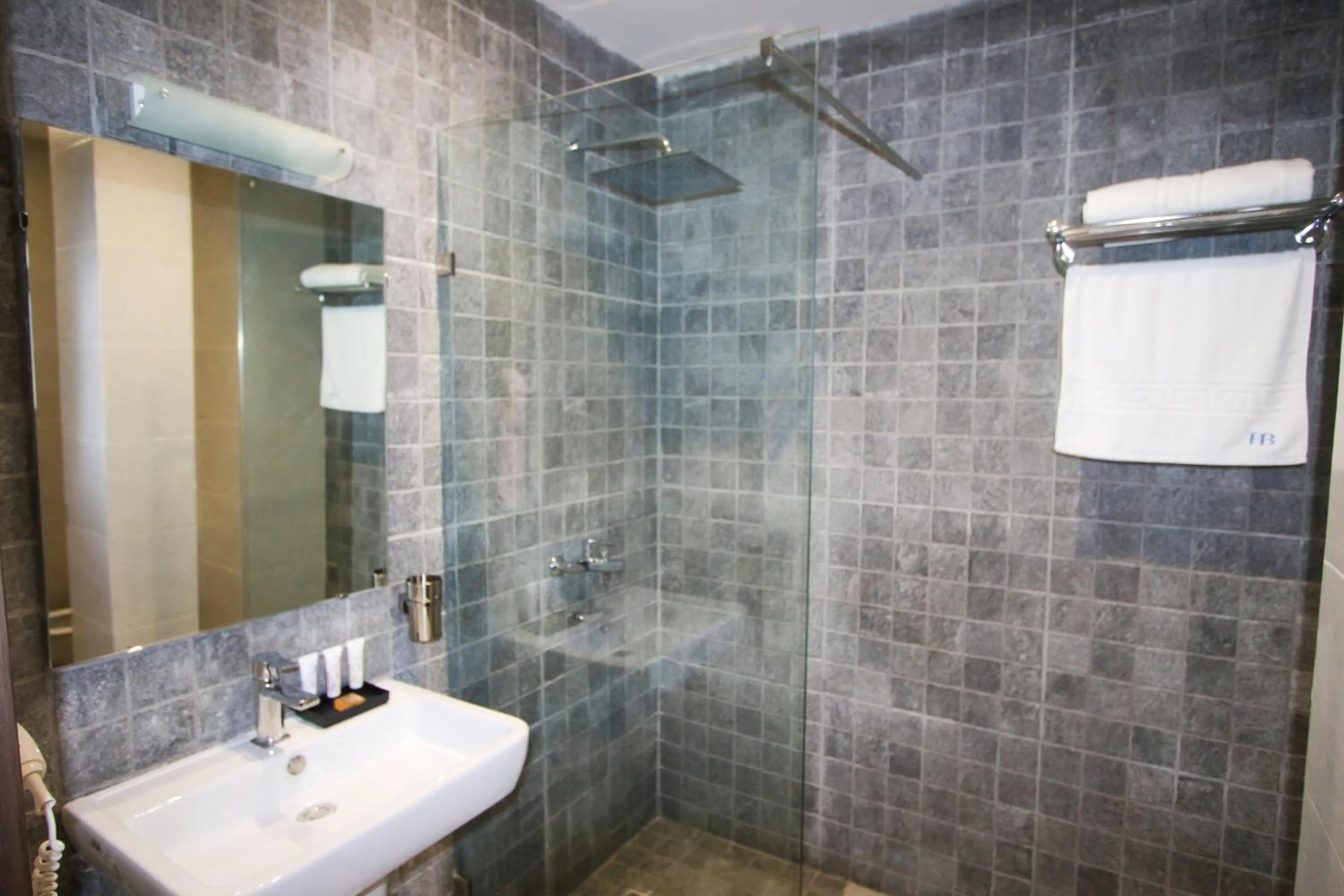 Shower in Dakhla Boarding Hotel & Restaurant