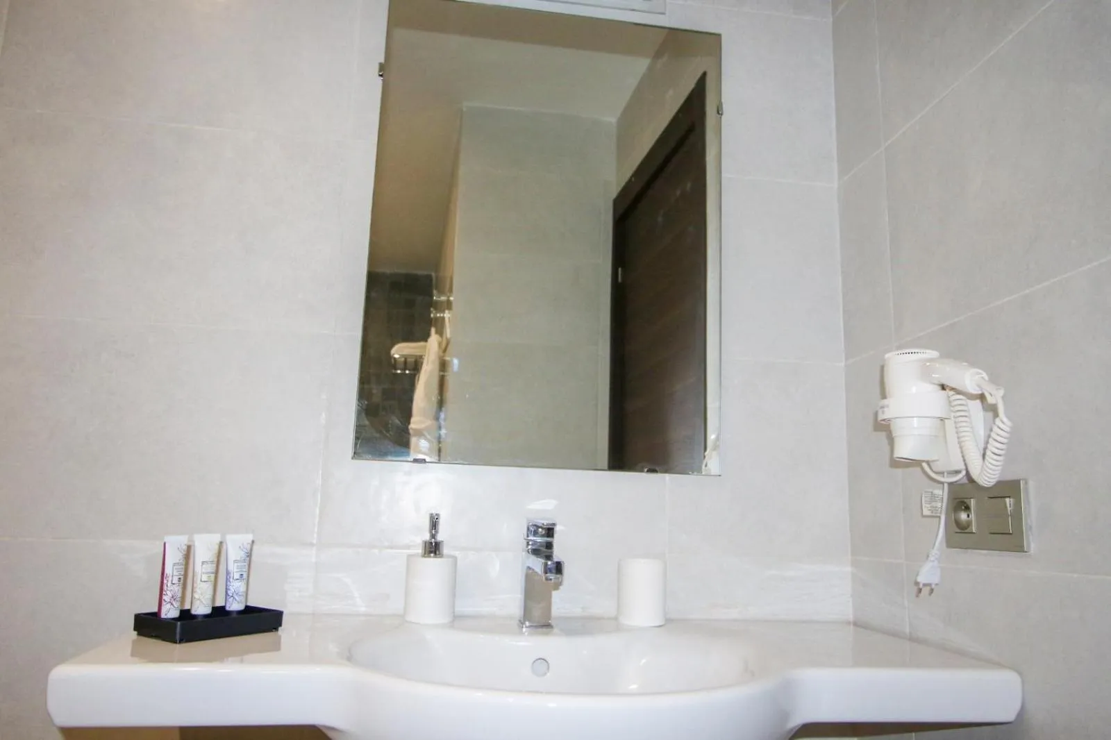 Dakhla Boarding Hotel & Restaurant