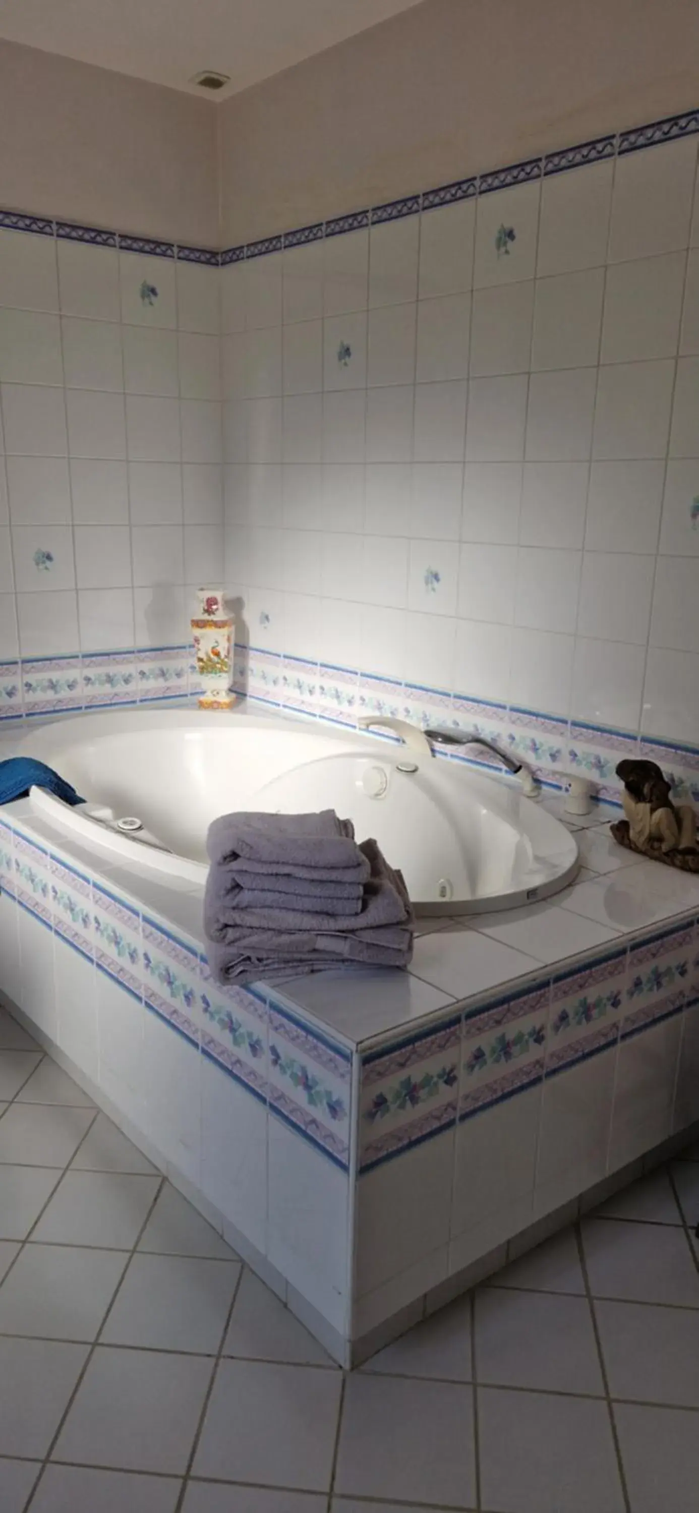 King Room in Chateau de Viviez King Room in Chateau de Viviez