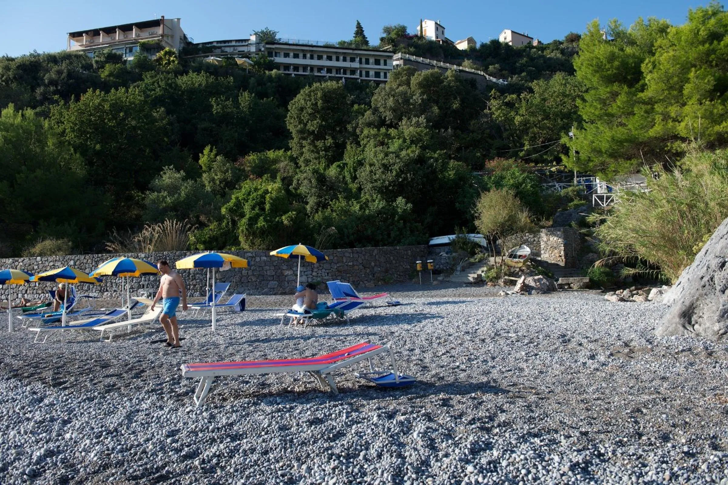 Day in Romantic Hotel & Restaurant Villa Cheta Elite