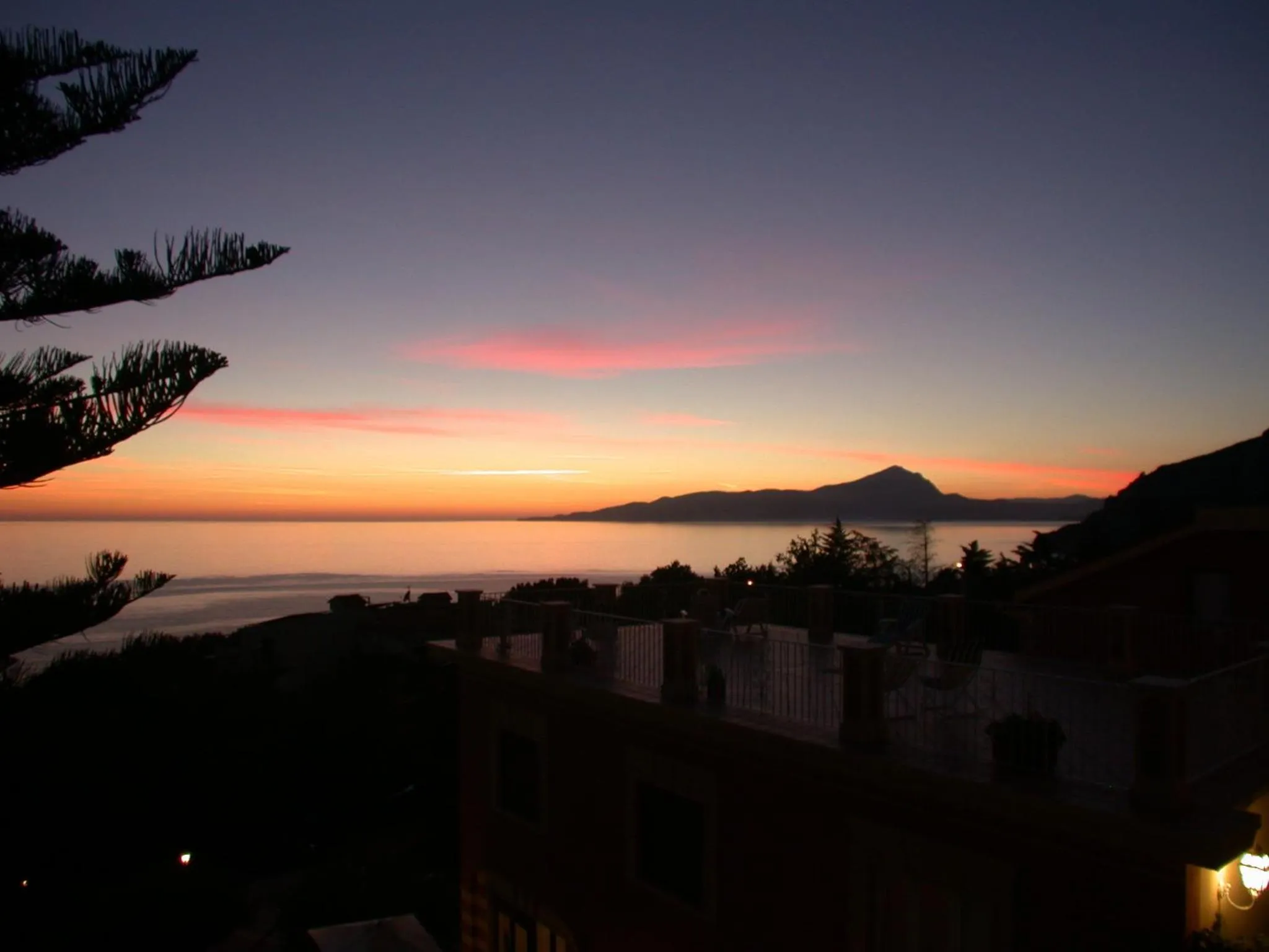 Sea view in Romantic Hotel & Restaurant Villa Cheta Elite