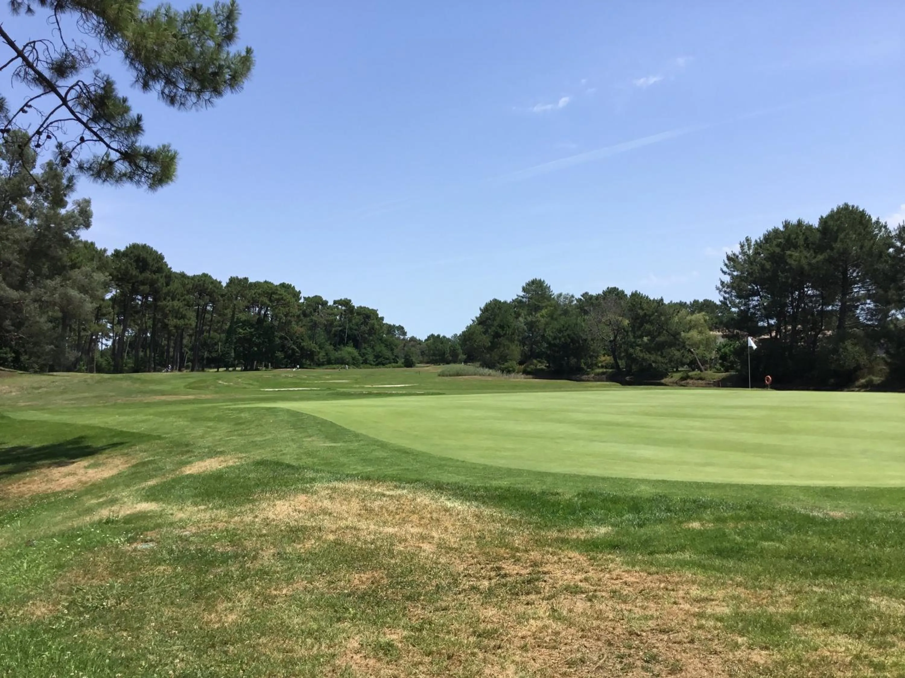 La villa du golf - chambre d hôtes
