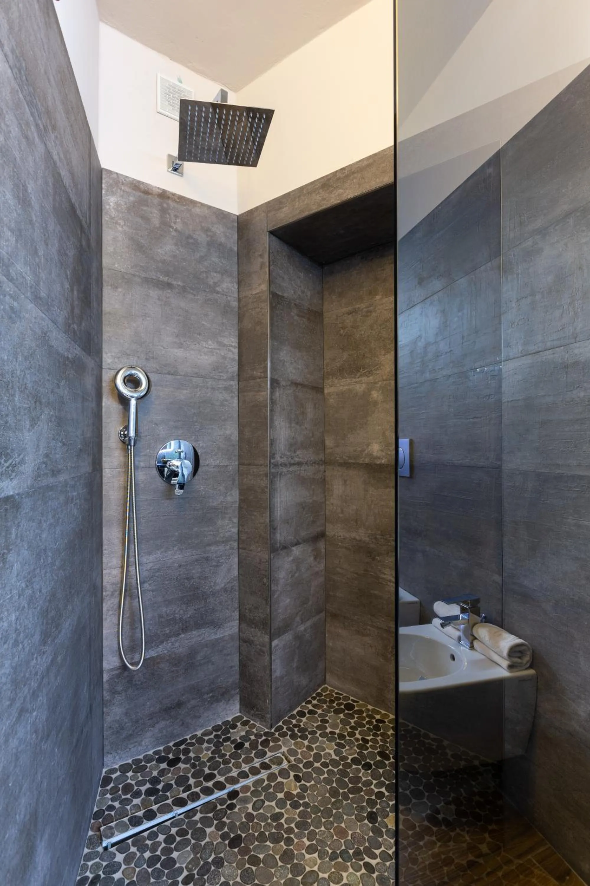 Bathroom in Pace 1954 Hotel