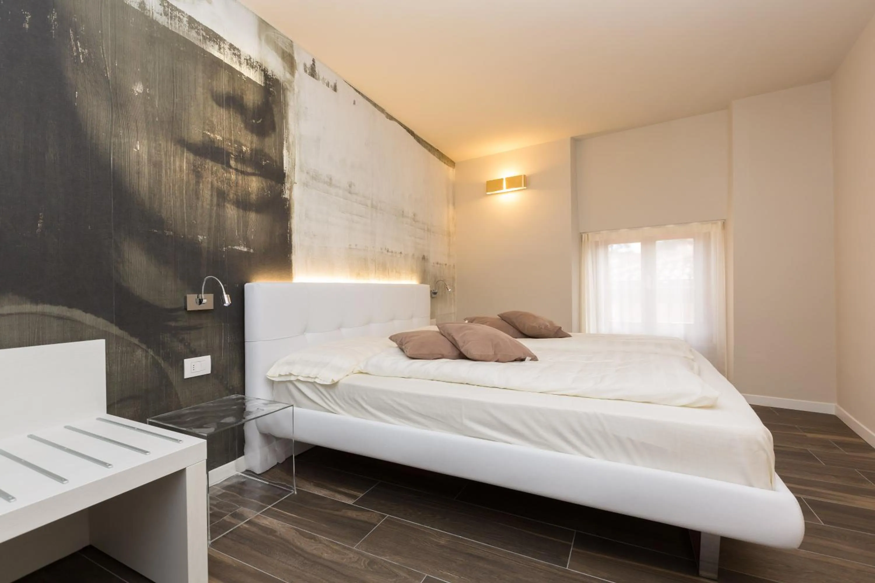 Photo of the whole room, Bed in Pace 1954 Hotel