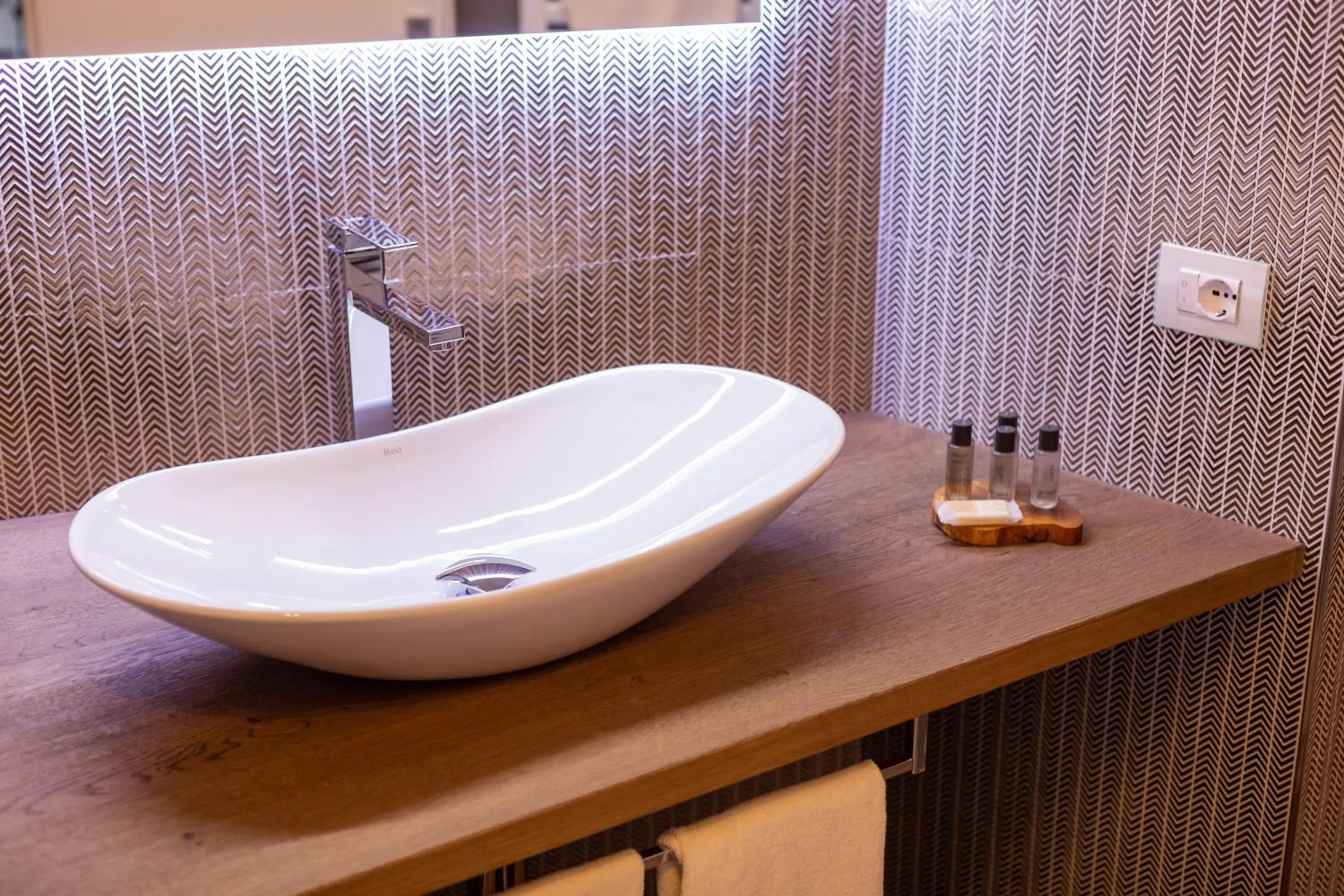 Bathroom in Pace 1954 Hotel