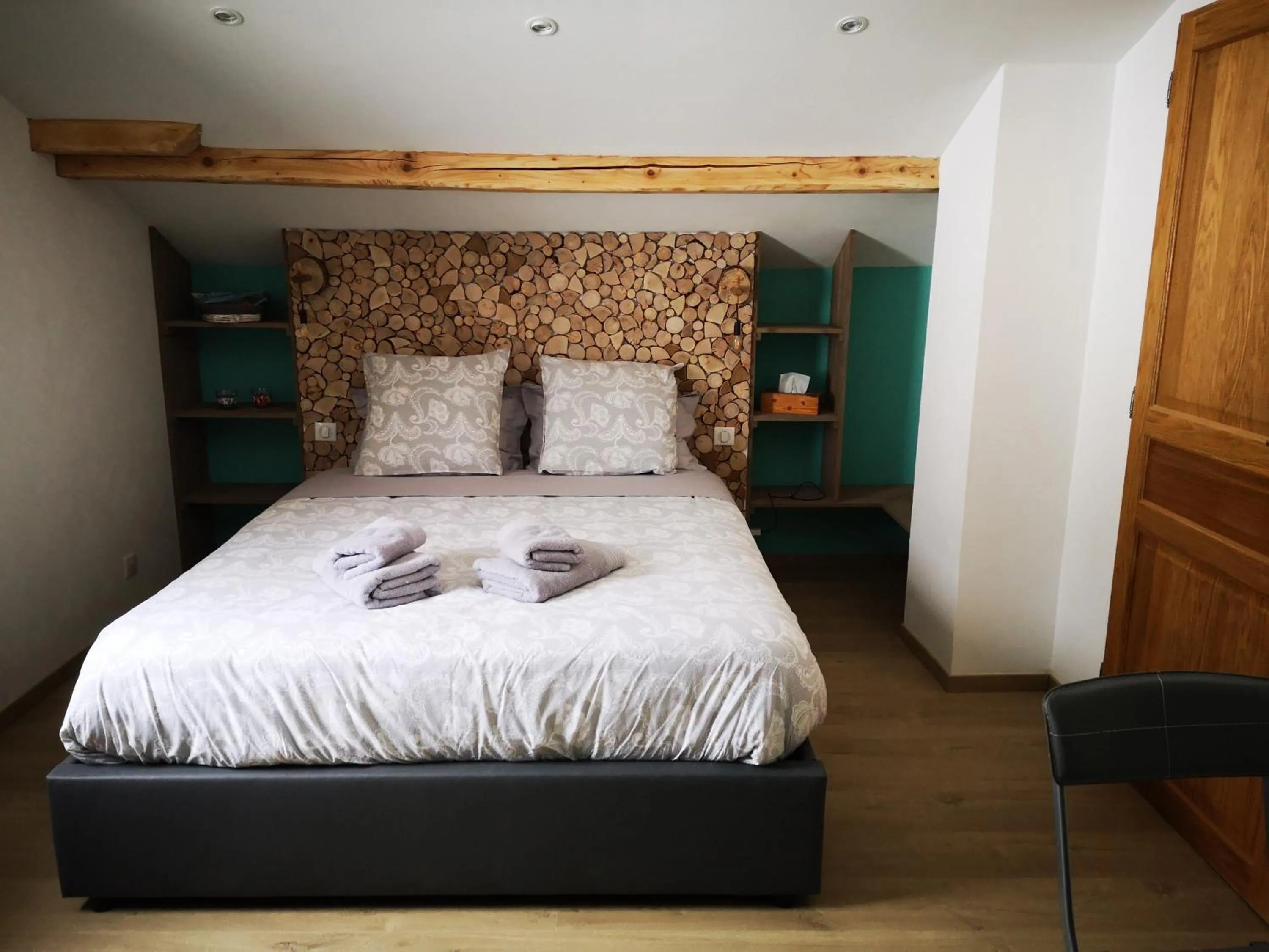 Bed in chambre d'hôtes nos racines (chez Muriel et Philippe)