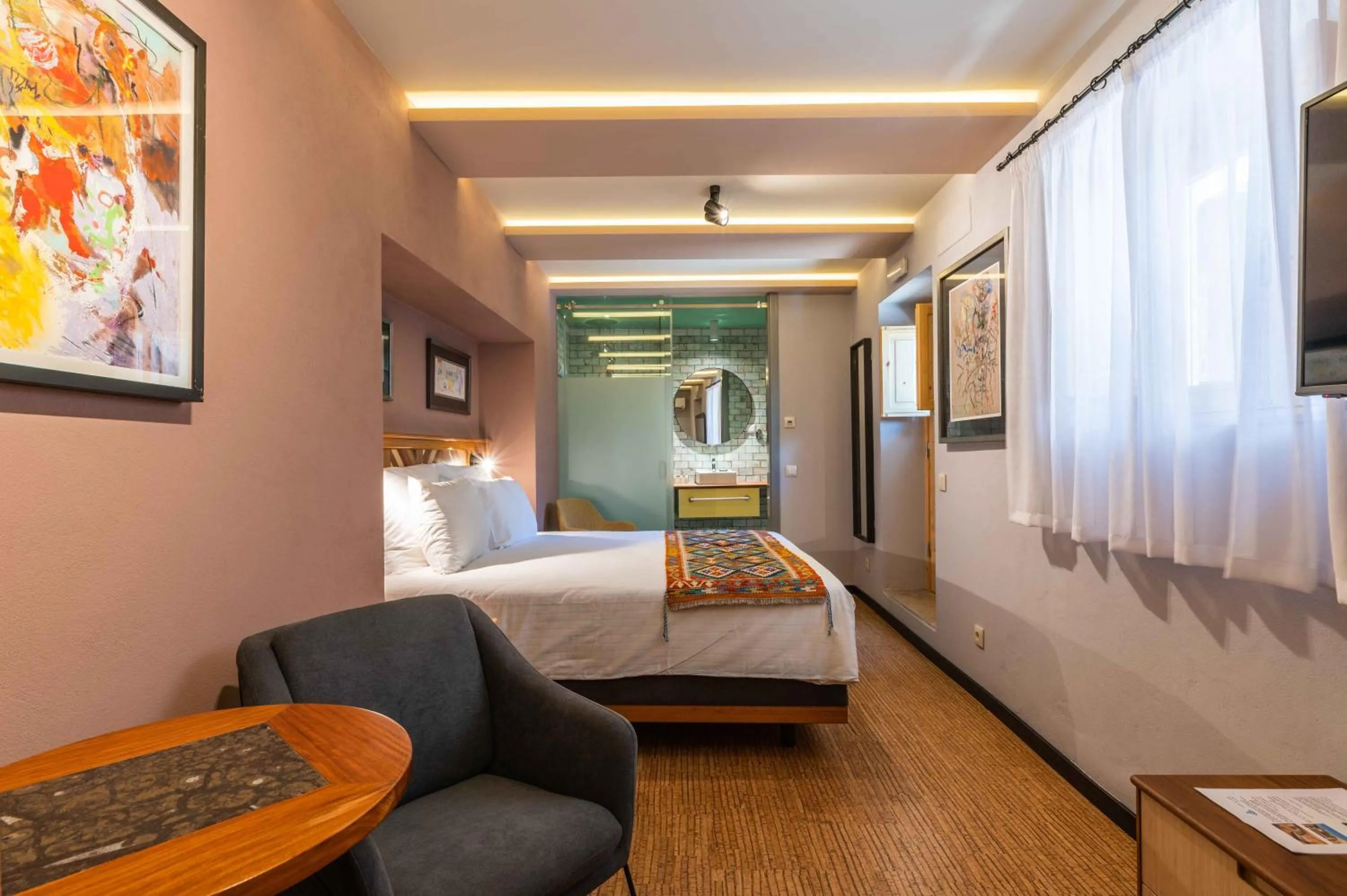 Bed in Vila Origens Boutique Hotel Albufeira – Adults Only