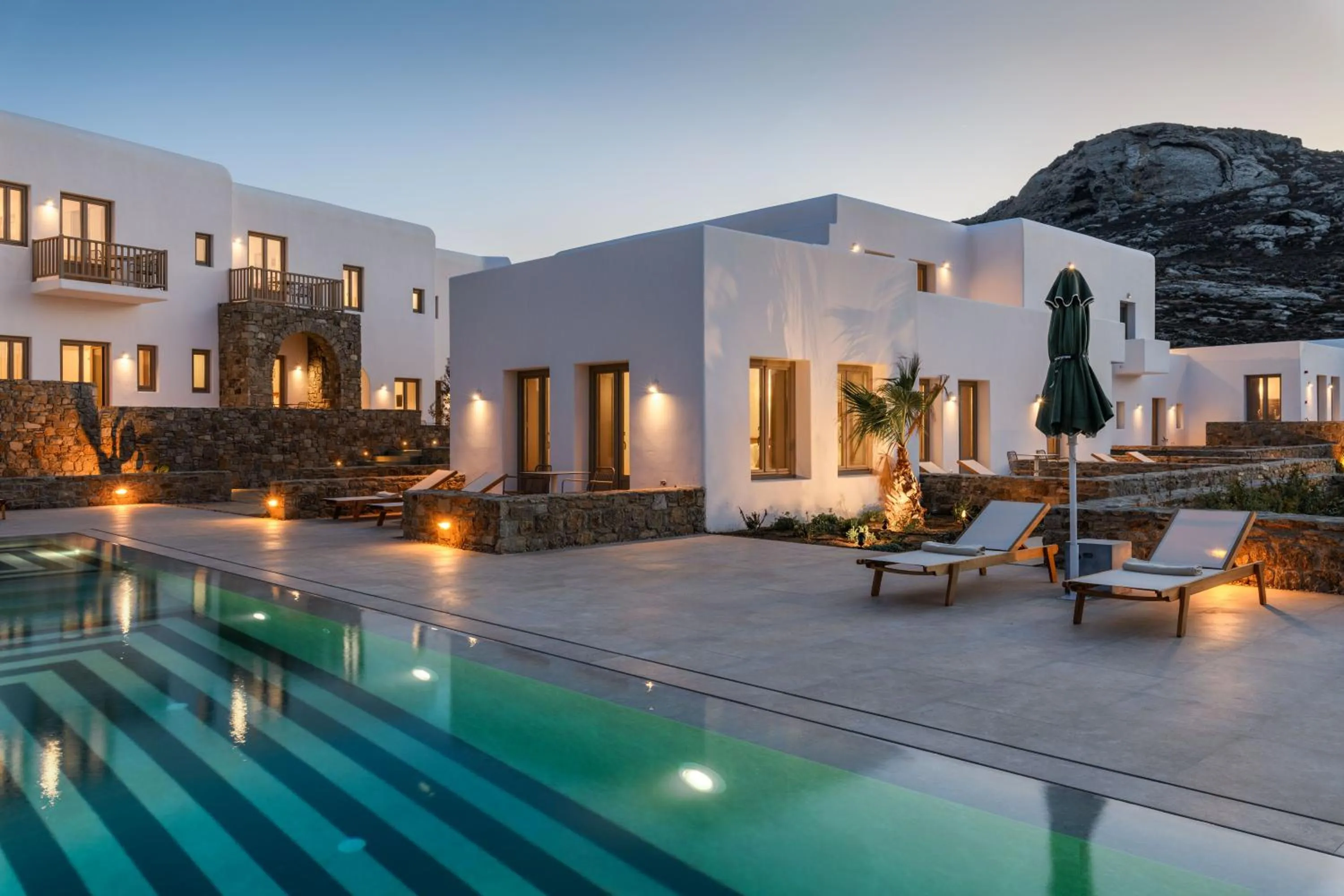 Property building in Camarades Mykonos