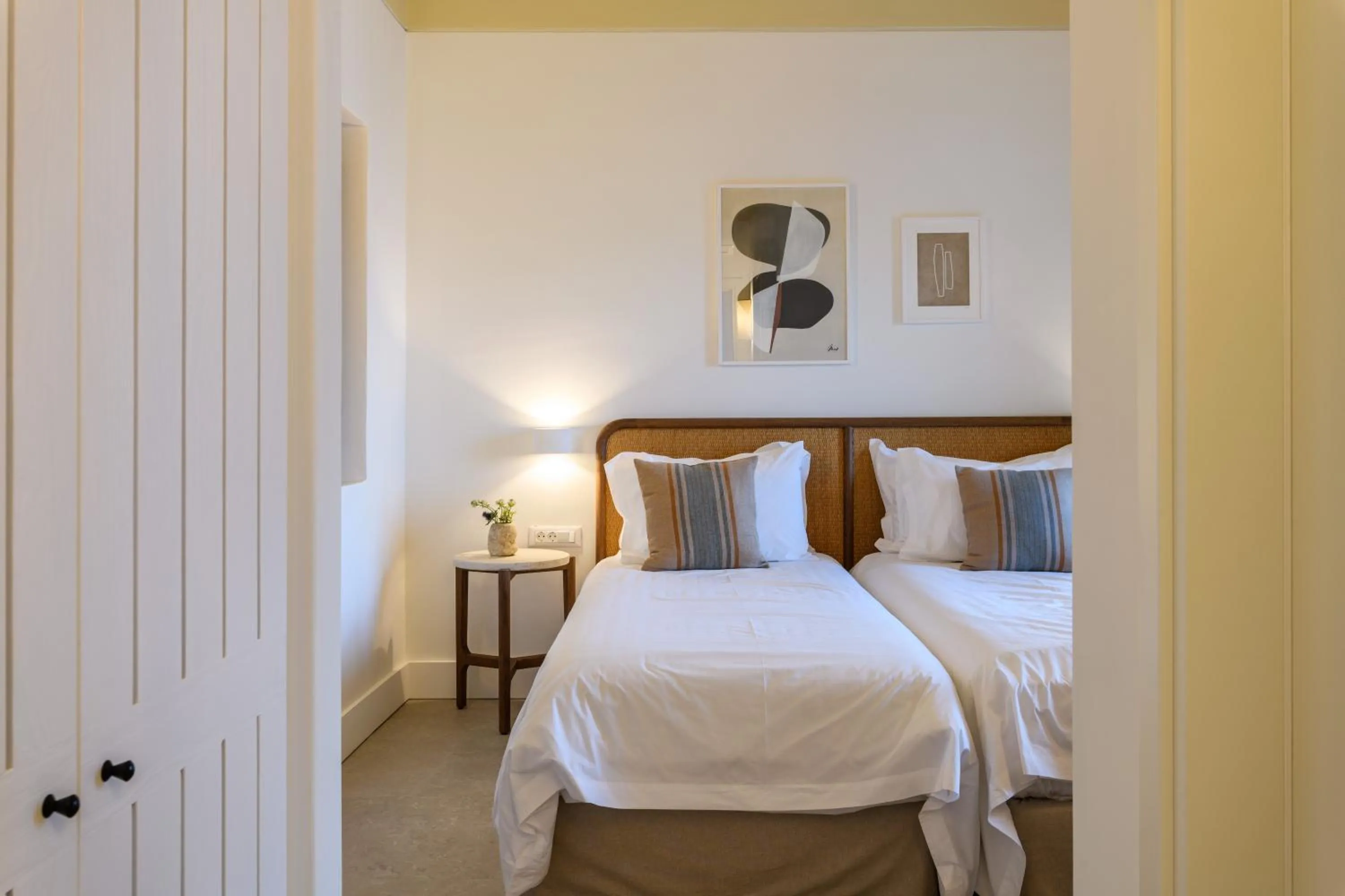 Bed in Camarades Mykonos