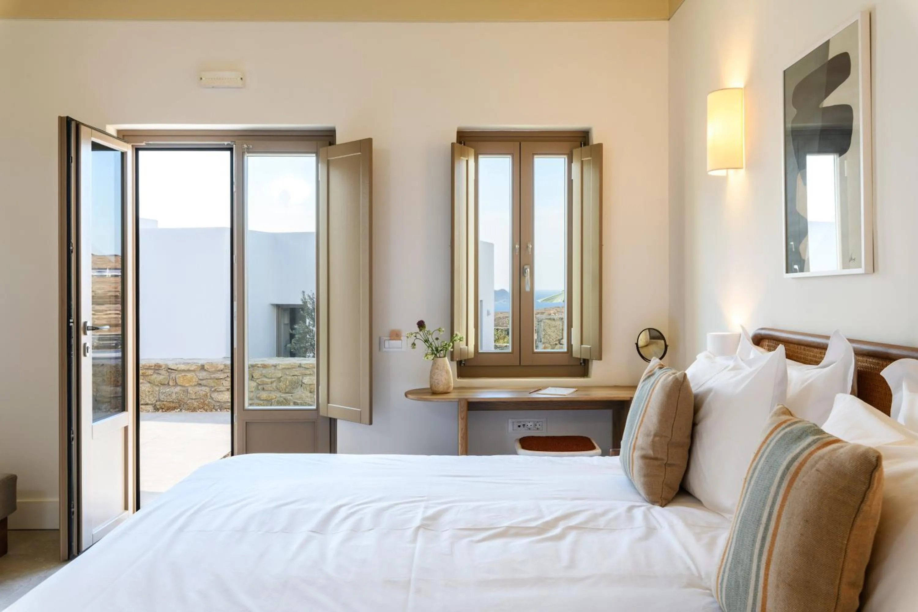 Bed in Camarades Mykonos