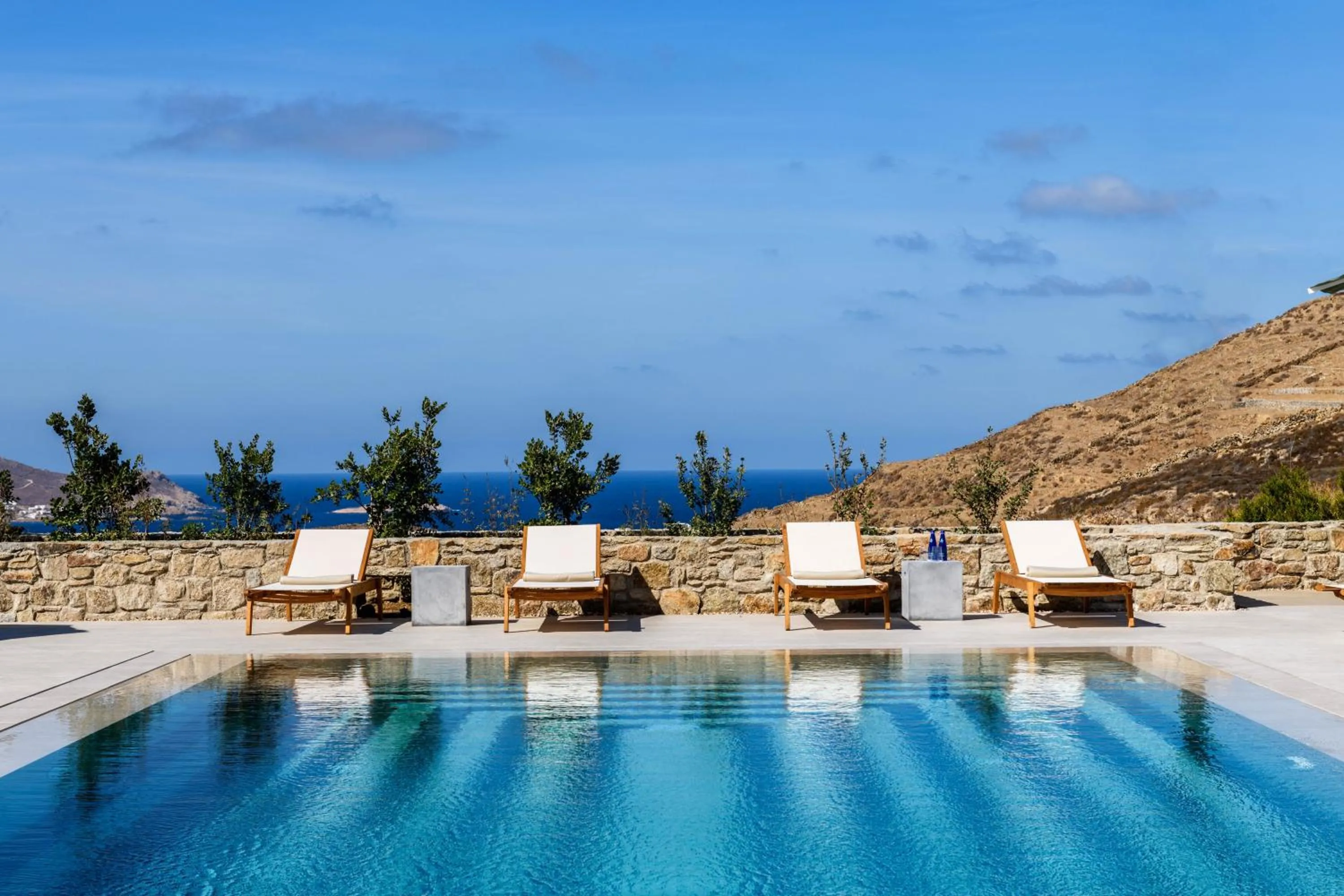 Swimming pool in Camarades Mykonos