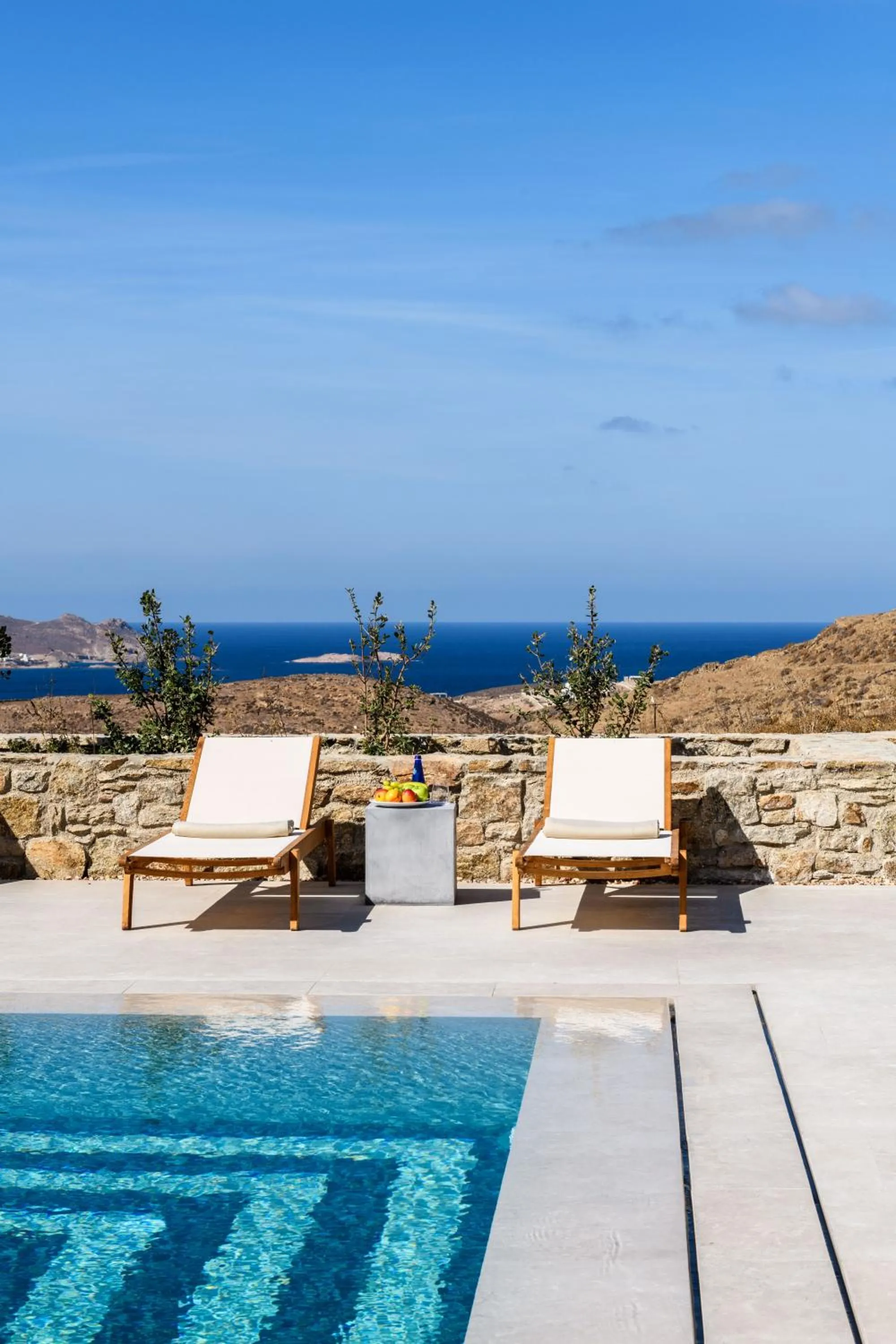 Swimming pool in Camarades Mykonos
