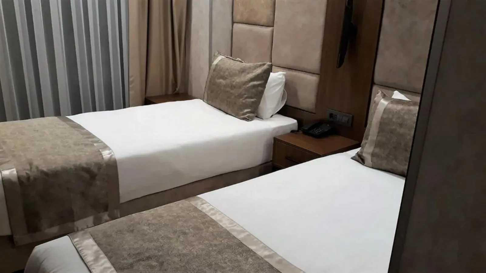 Bed in Four Sides Beyoglu