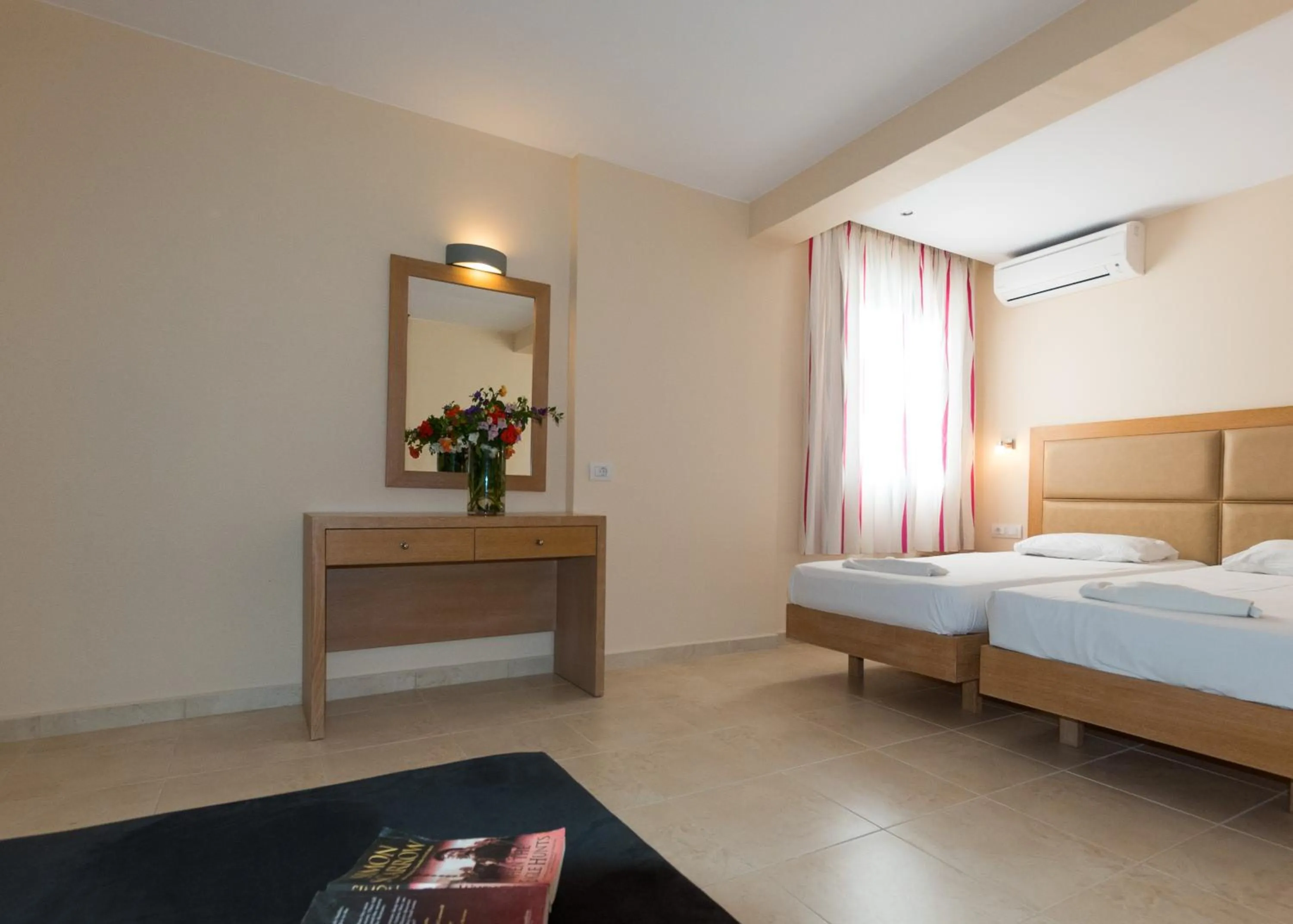 Bedroom, Bed in Amaryllis front beach hotel