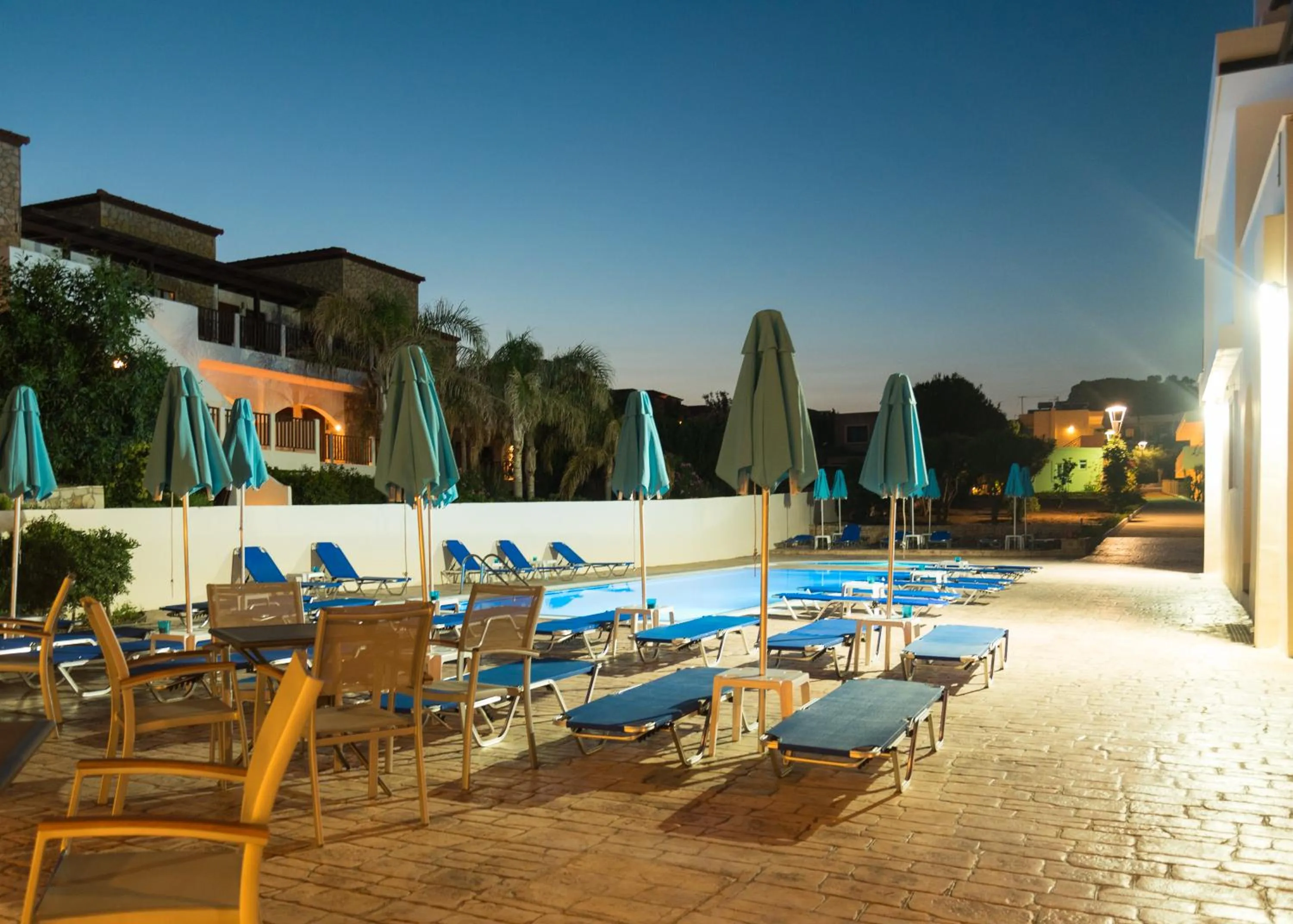 Swimming pool in Amaryllis front beach hotel