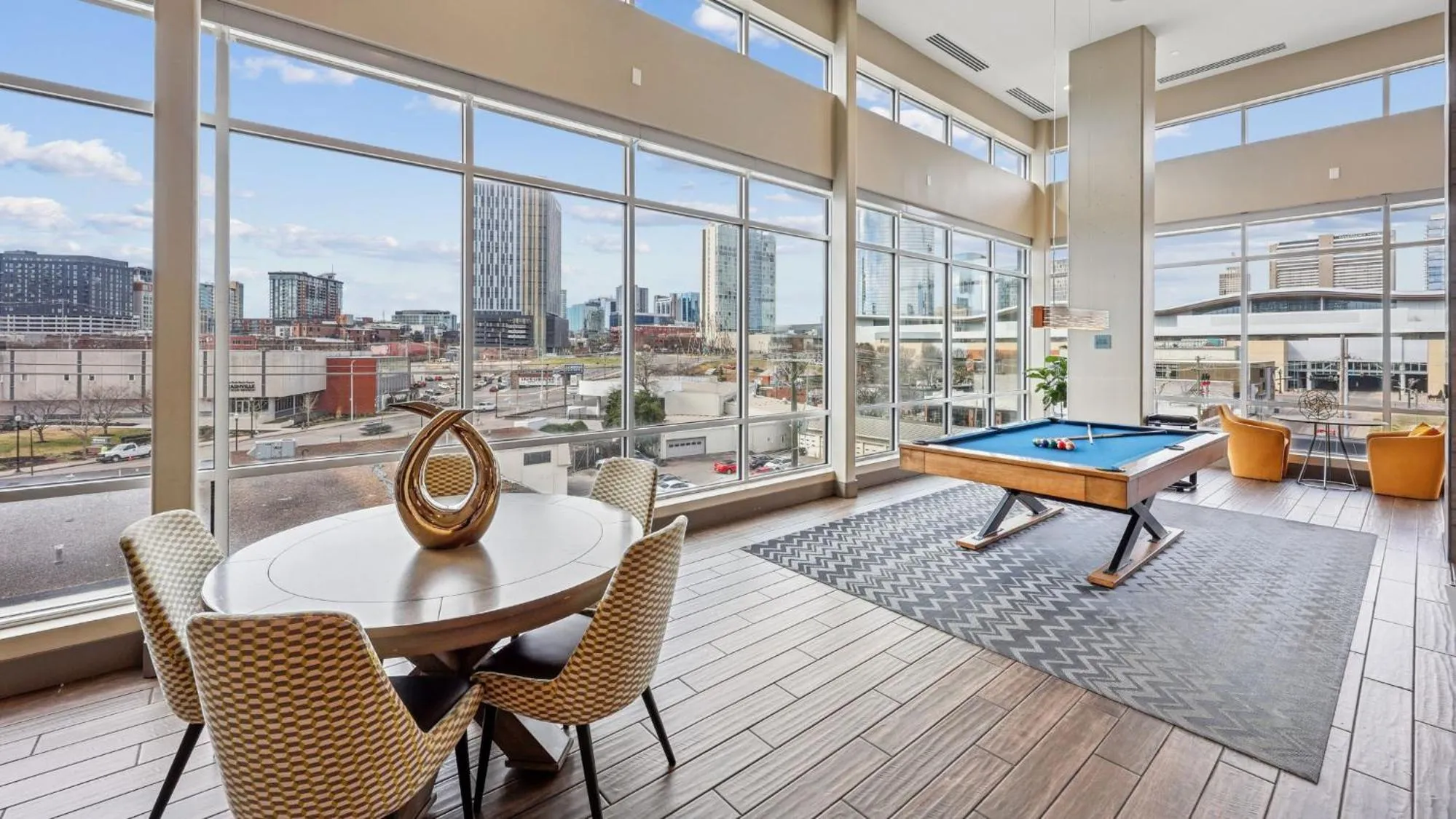 Communal lounge/ TV room in Sentral SoBro