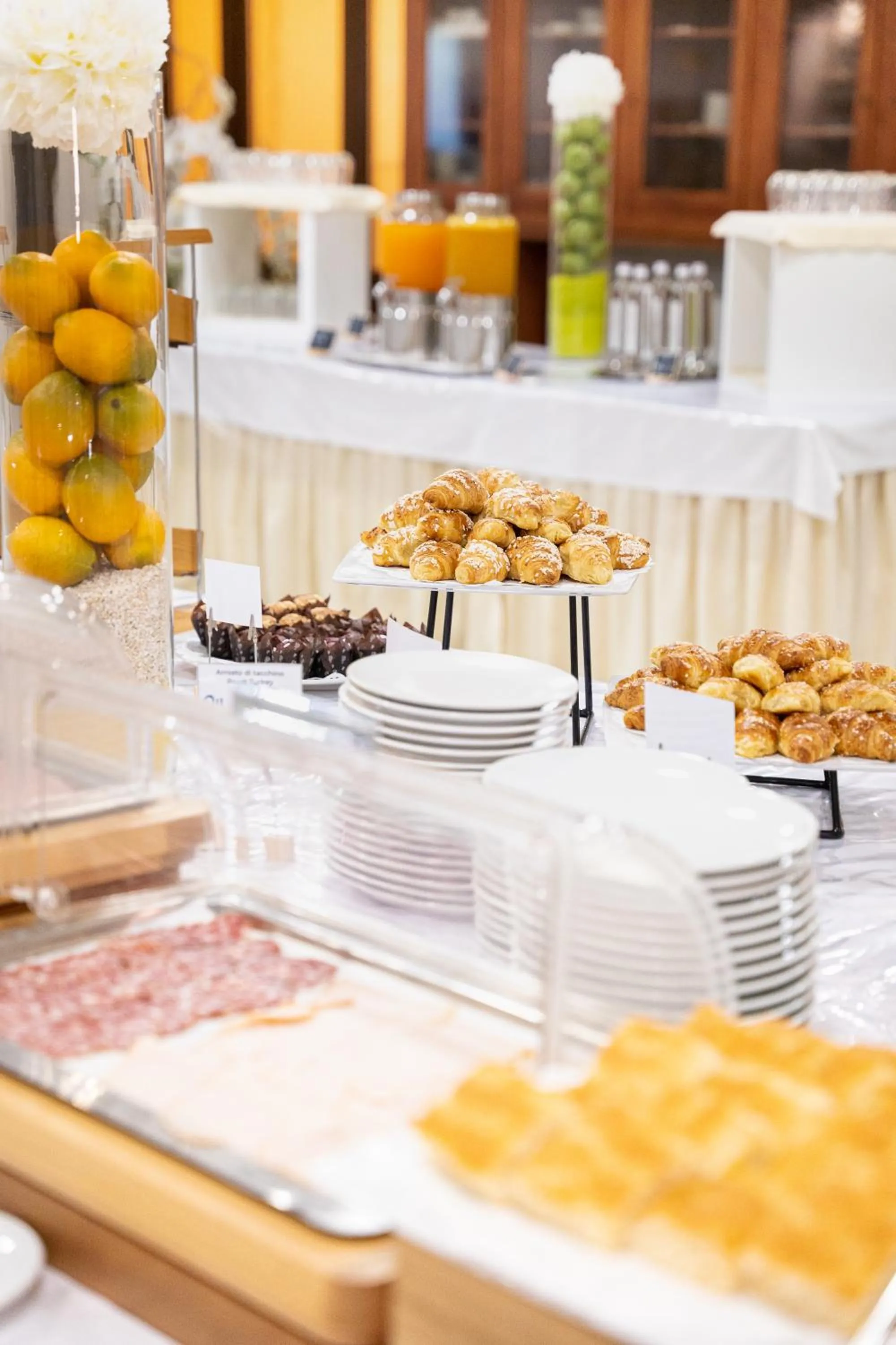 Breakfast in Rivoli Hotel