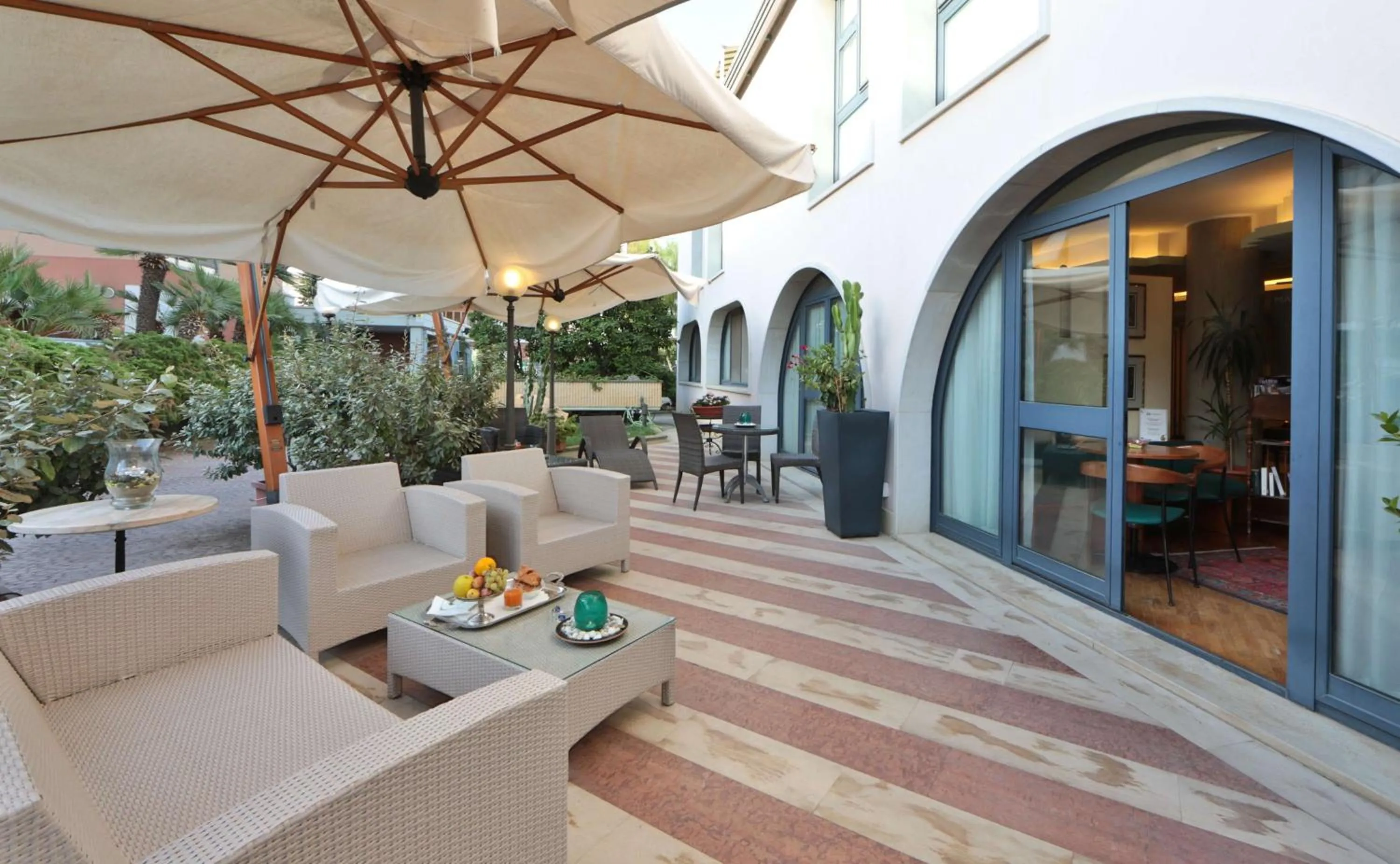 Lounge or bar in Best Western Hotel Dei Cavalieri