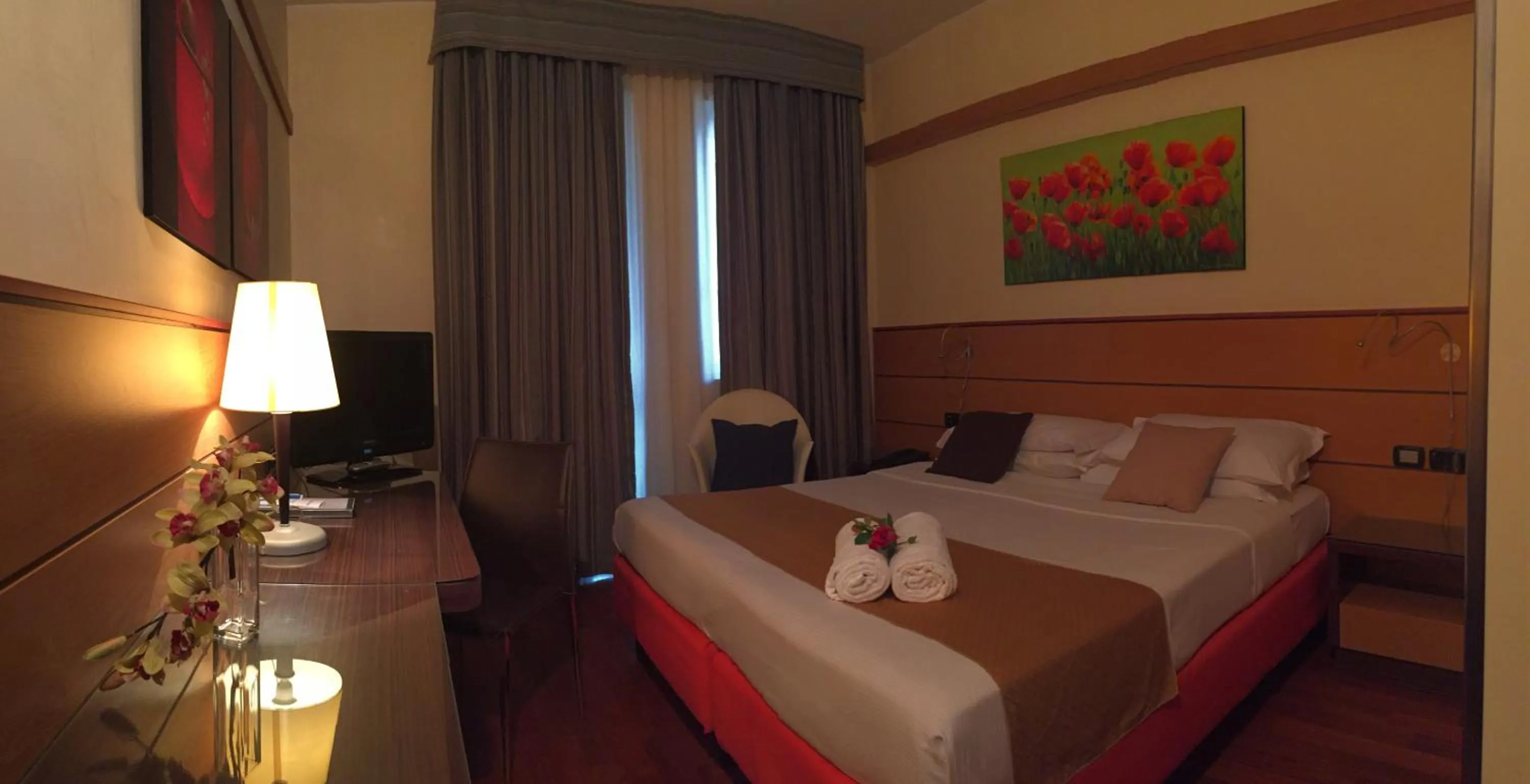 Photo of the whole room, Bed in Best Western Hotel Dei Cavalieri