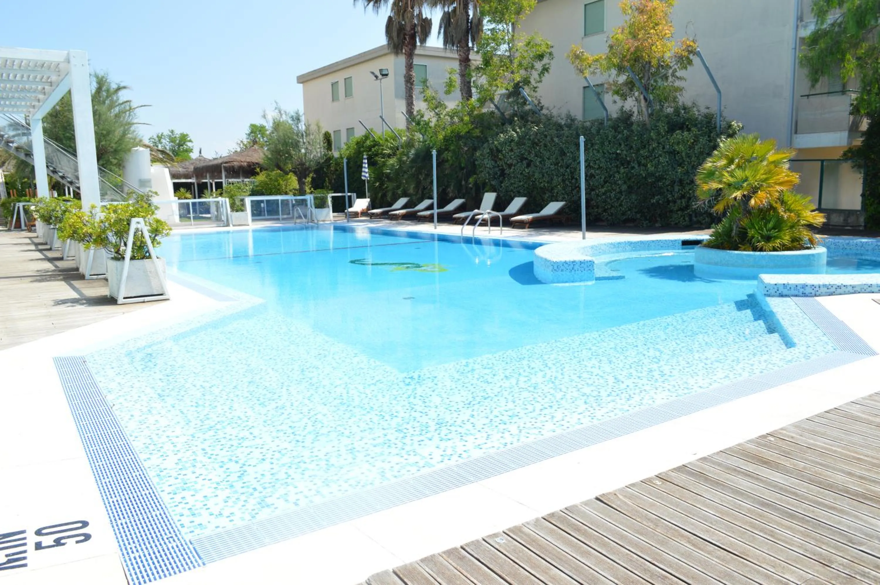 Swimming pool in Hotel Excelsior