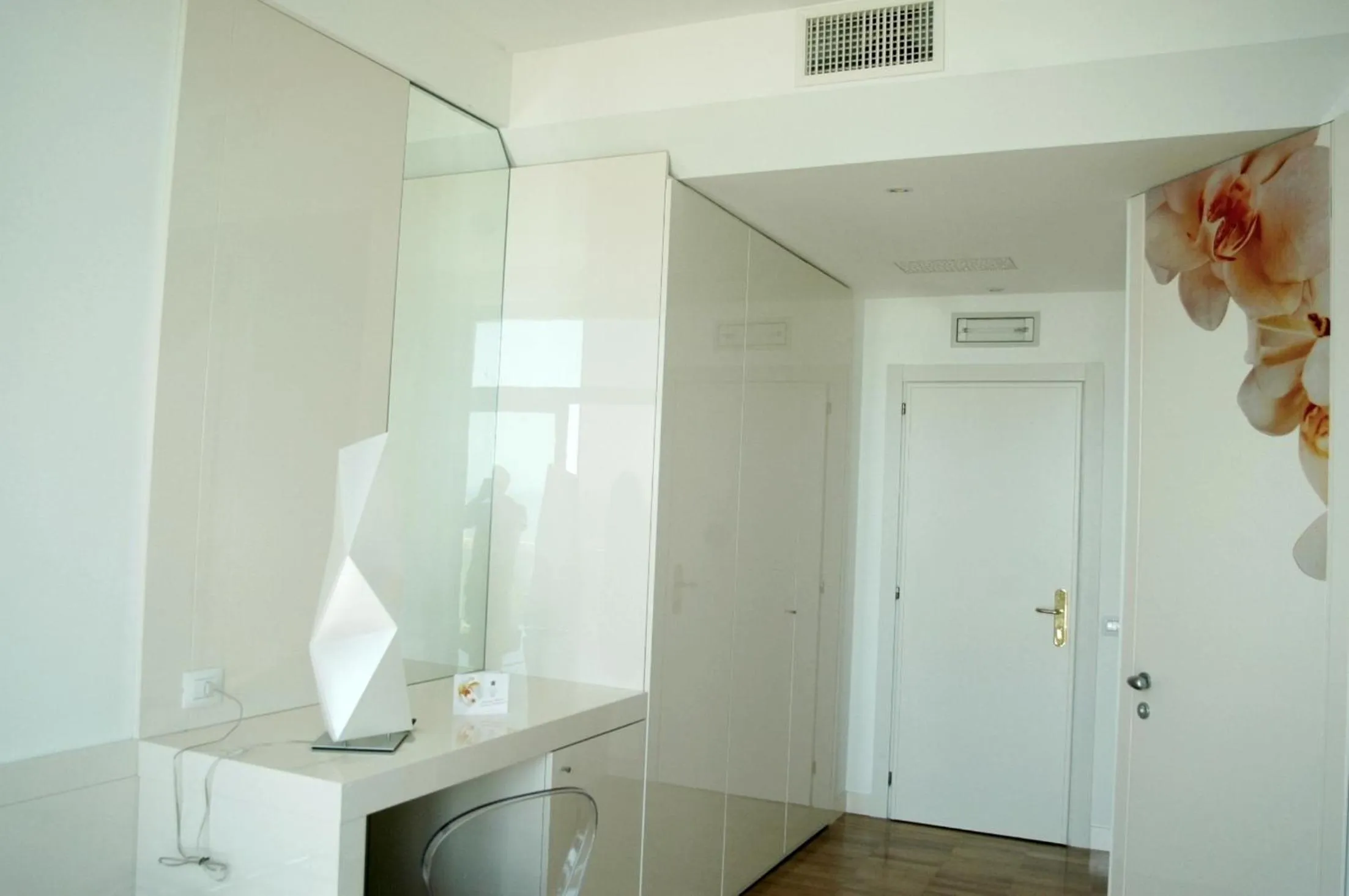 Decorative detail in Hotel Excelsior