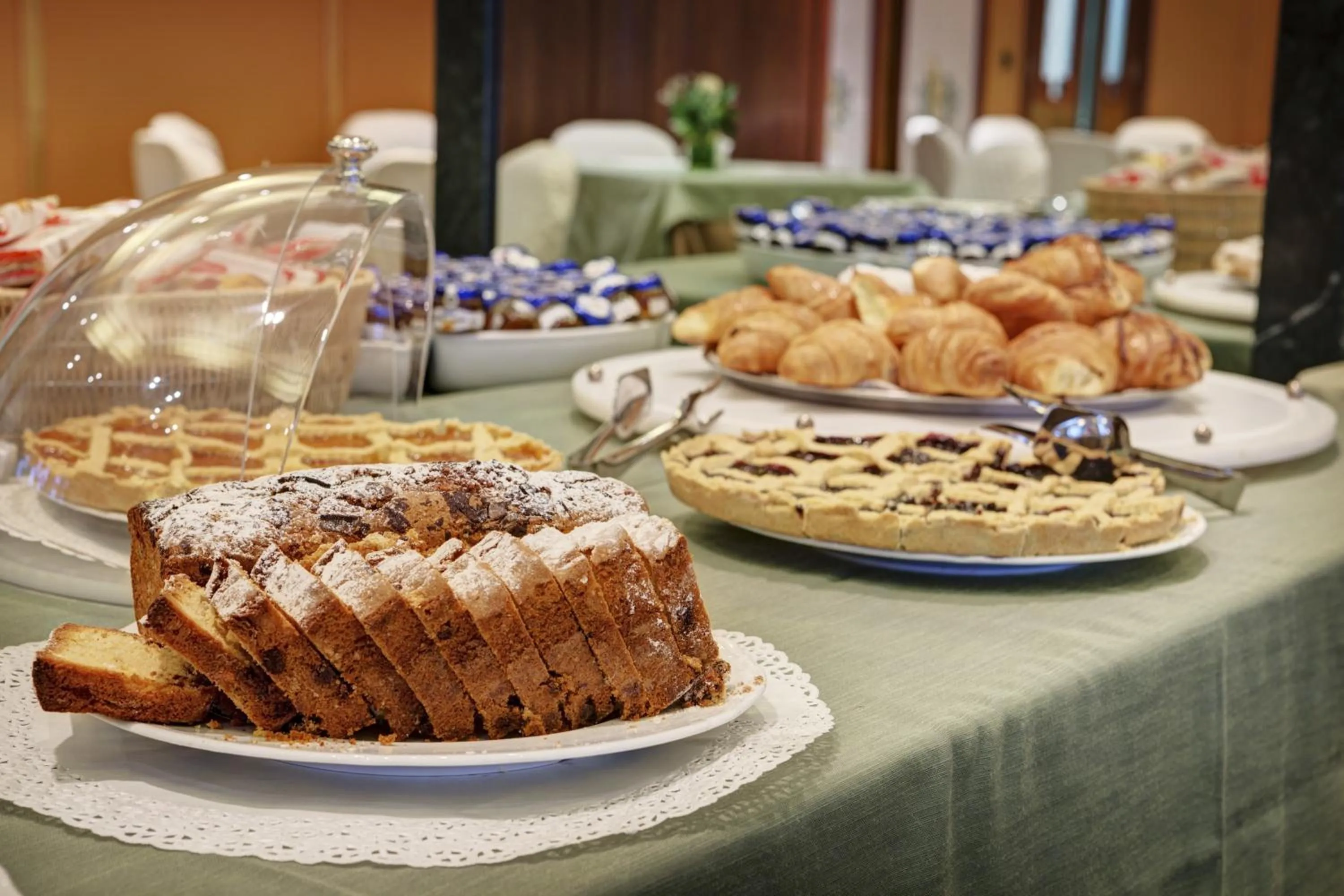 Food in Borgo Palace Hotel