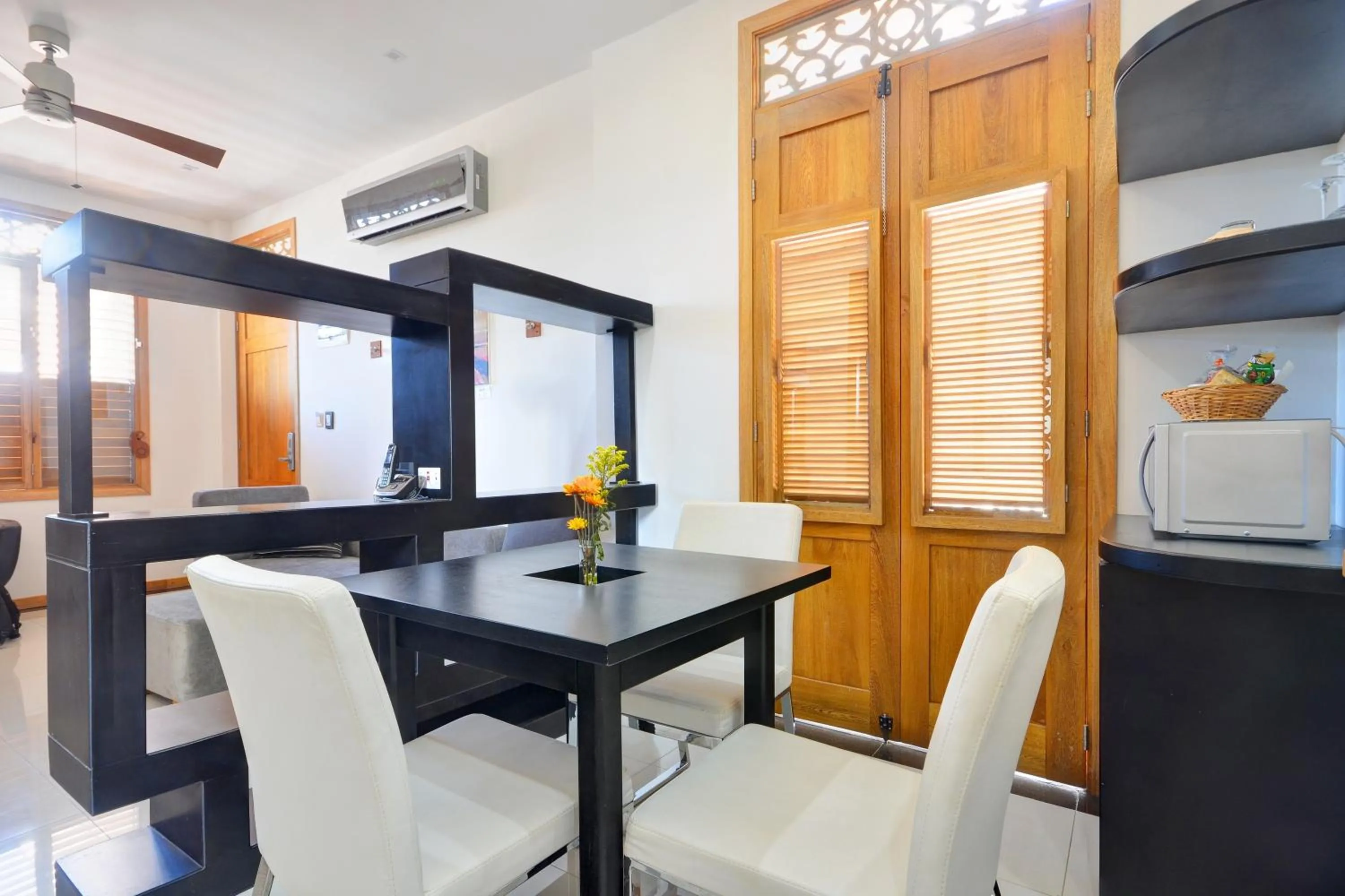 Kitchen or kitchenette in Hotel Boutique Casa Carolina