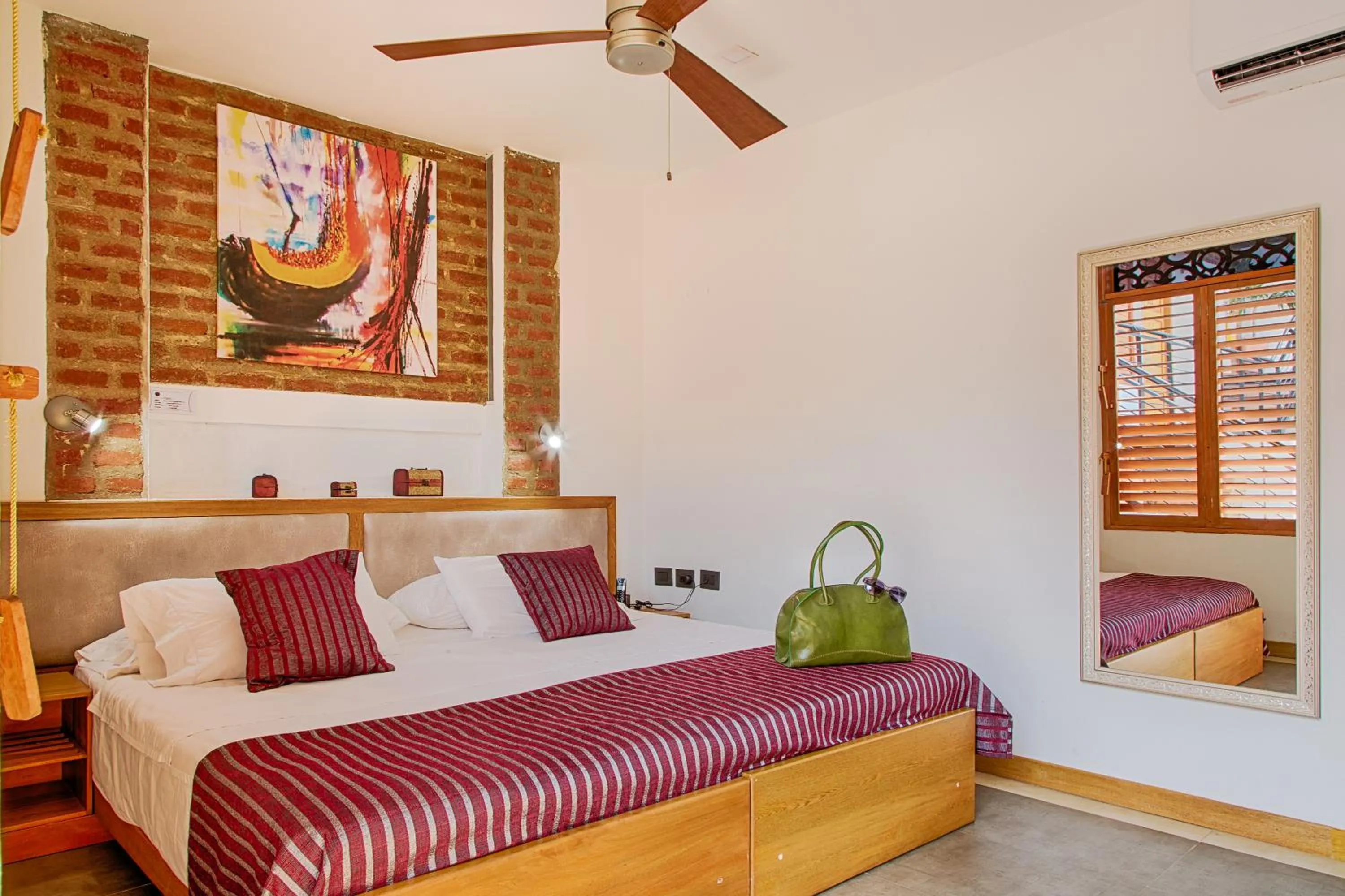 Bedroom, Bed in Hotel Boutique Casa Carolina