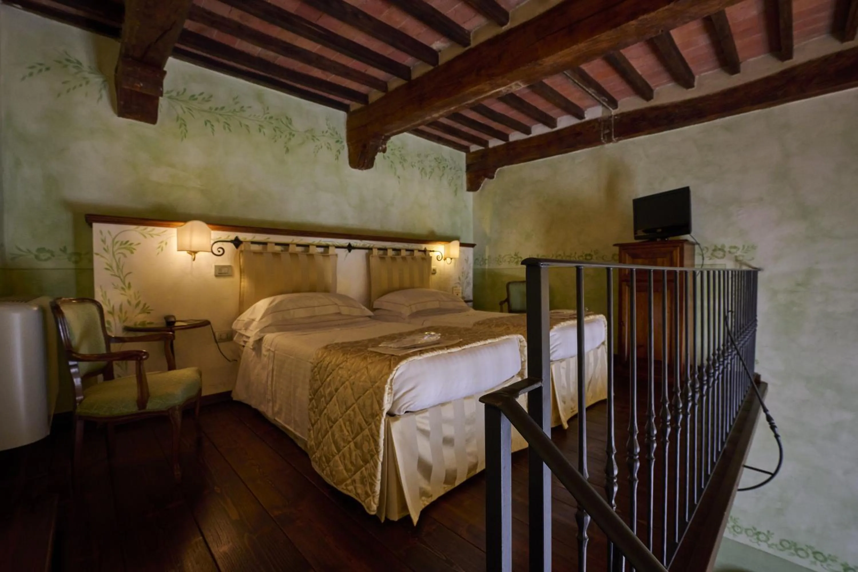 Bed in Villa Curina Resort