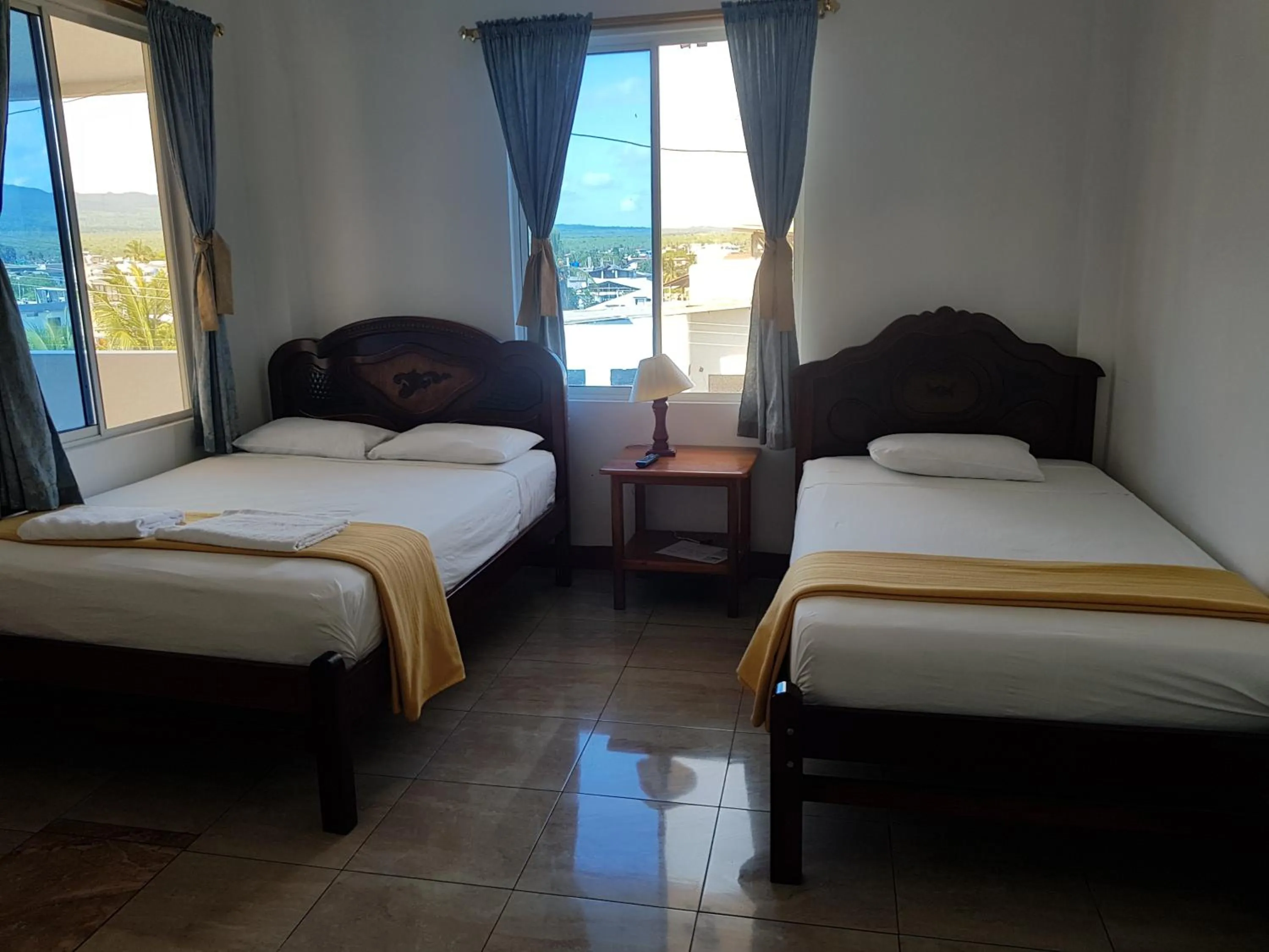 Bedroom, Bed in Gloria - Galápagos Inn