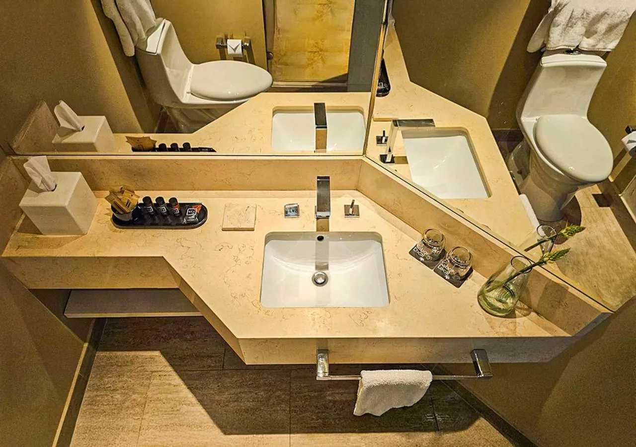 Bathroom in Movich Buro 26