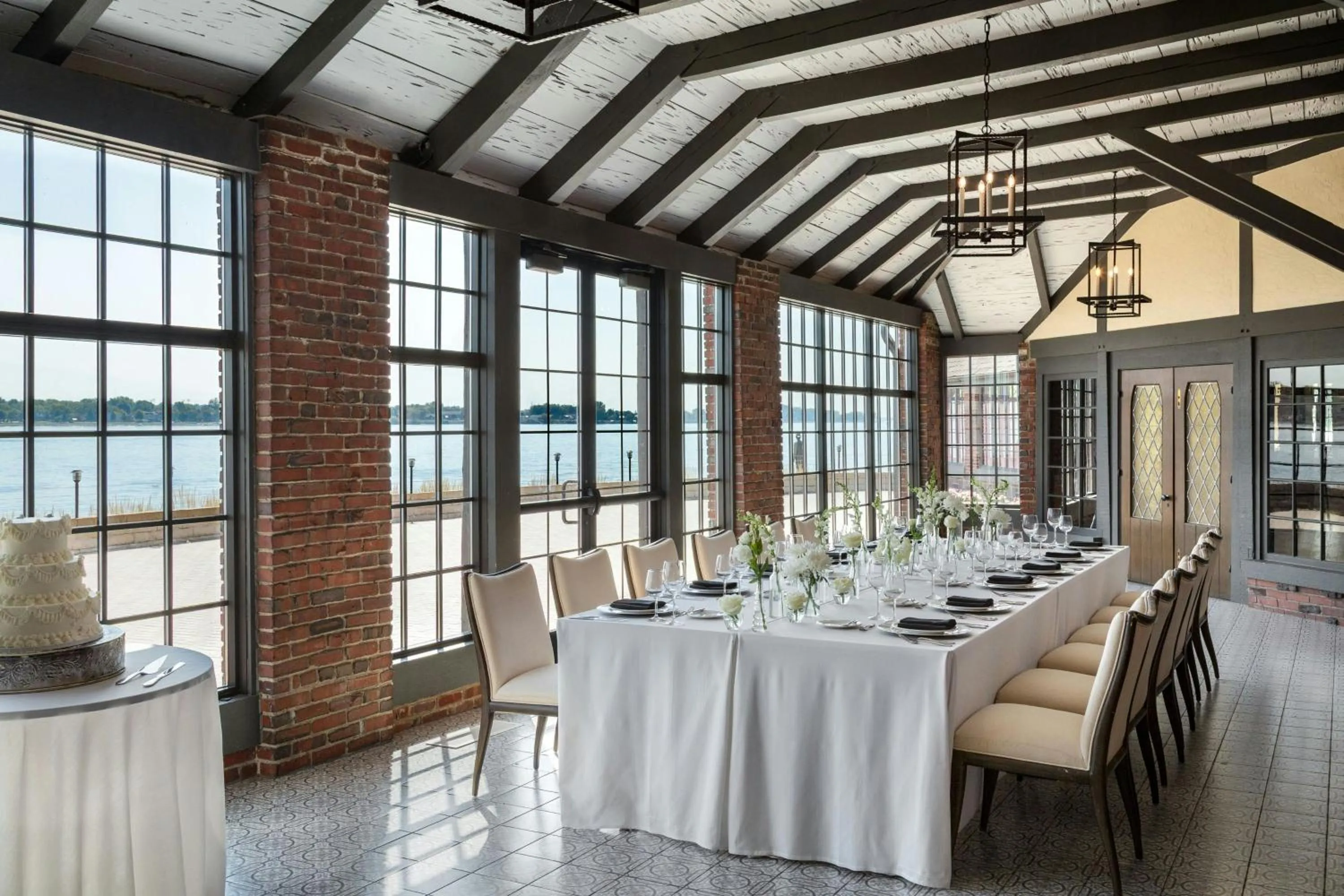 Lobby or reception in St. Clair Inn