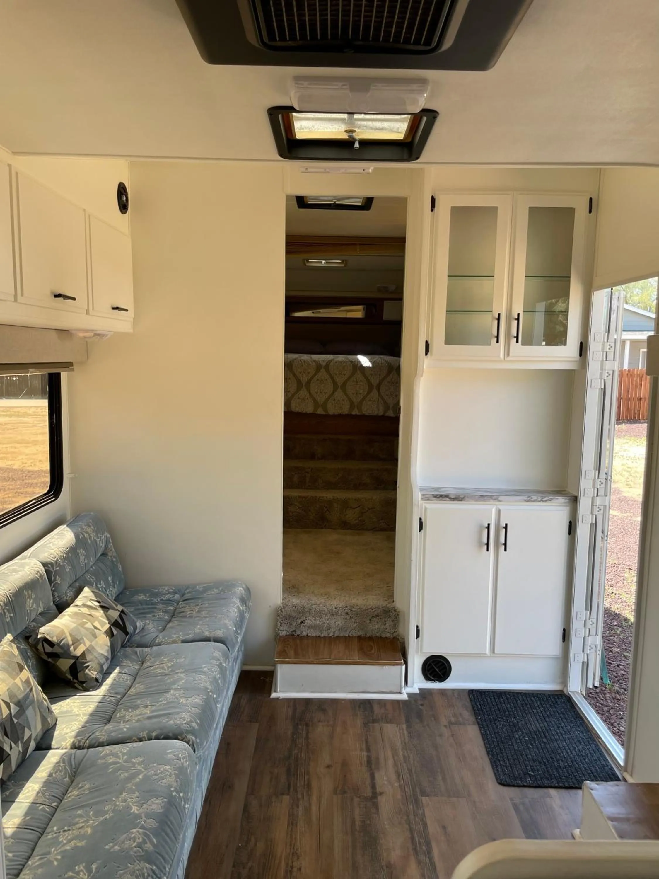 Living room in RV2 Stunning RV Private Netflix FreeParking