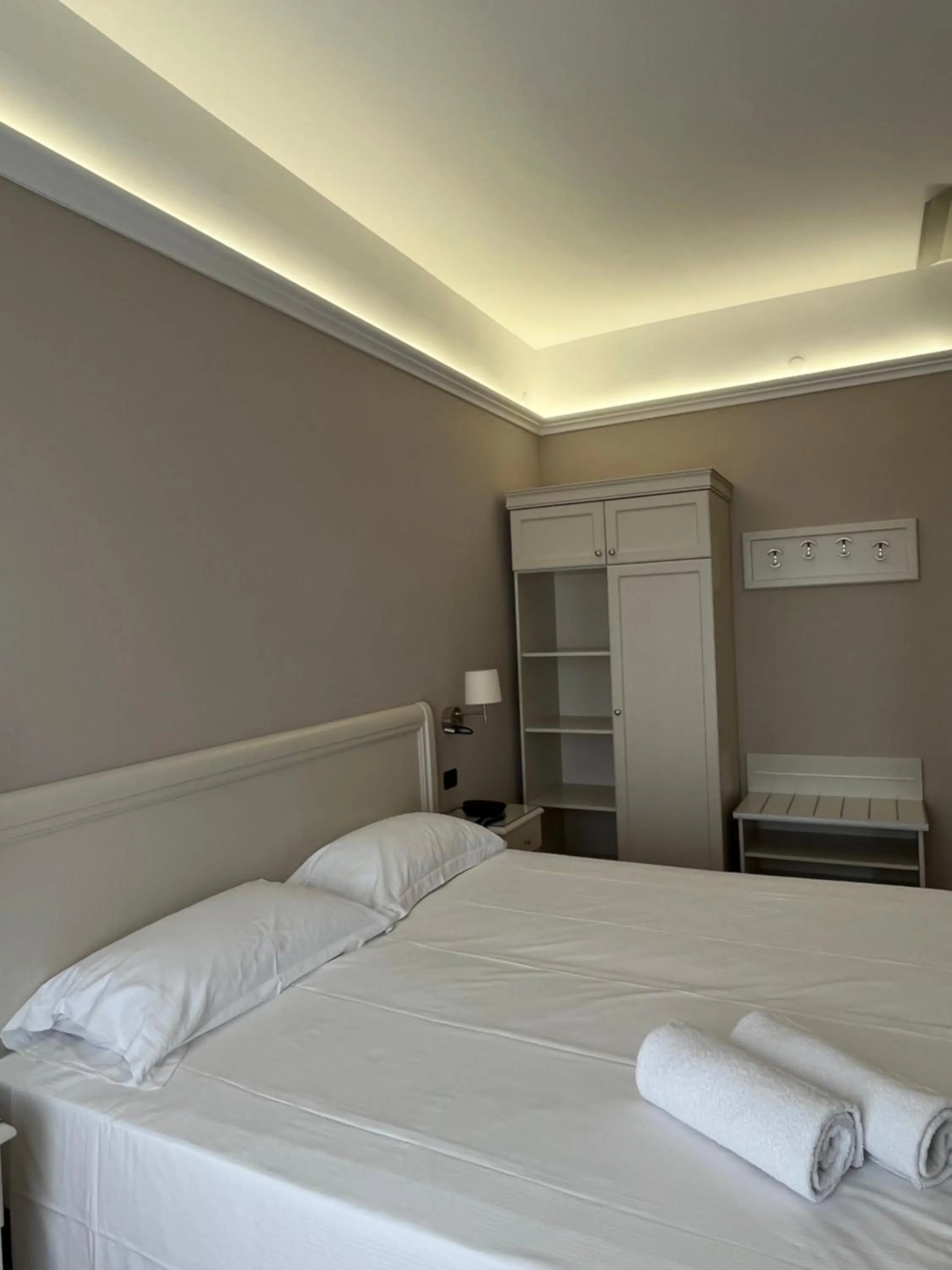 Bed in Hotel Aquila