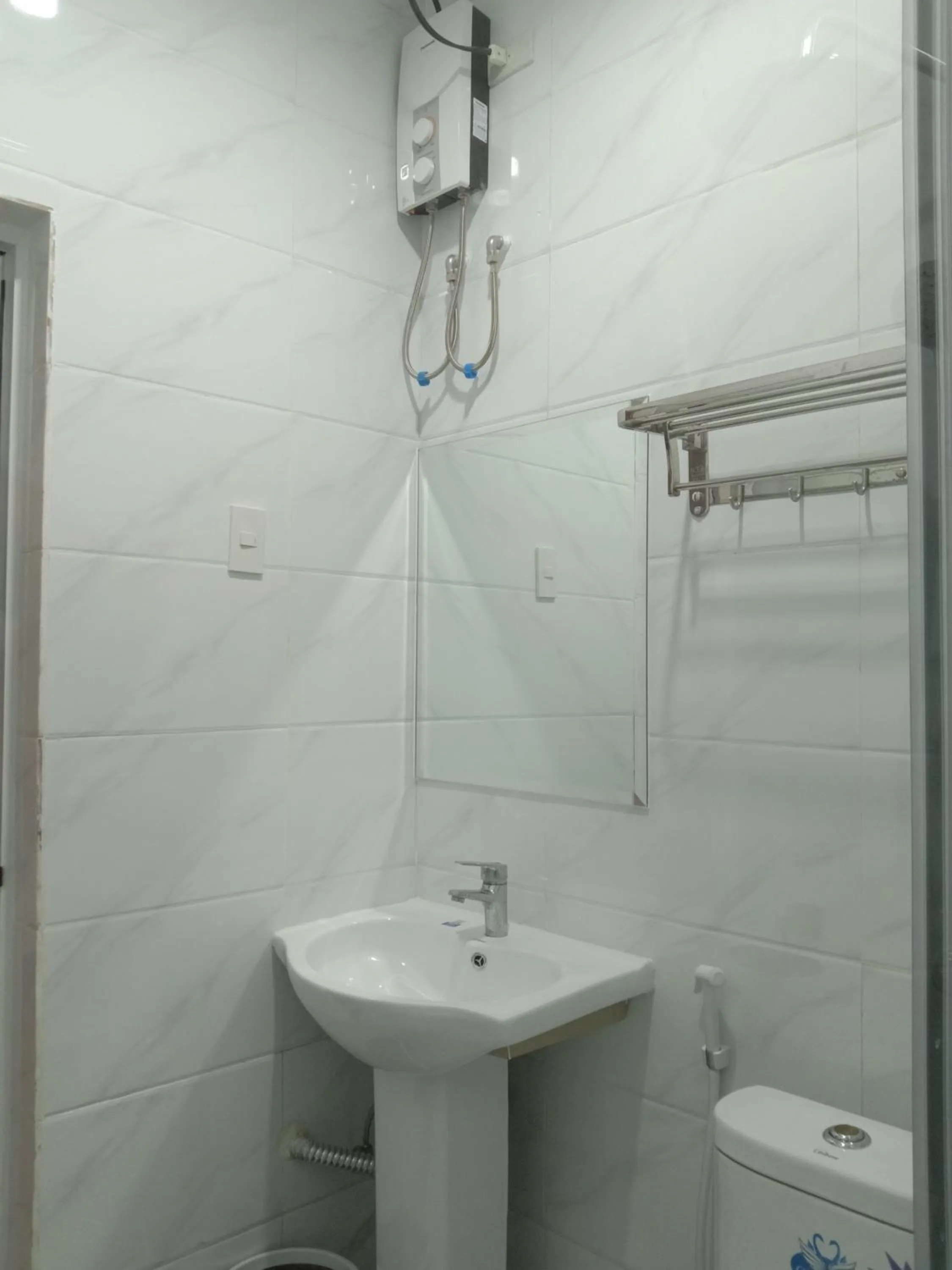 Meaco Royal Hotel- Lucena