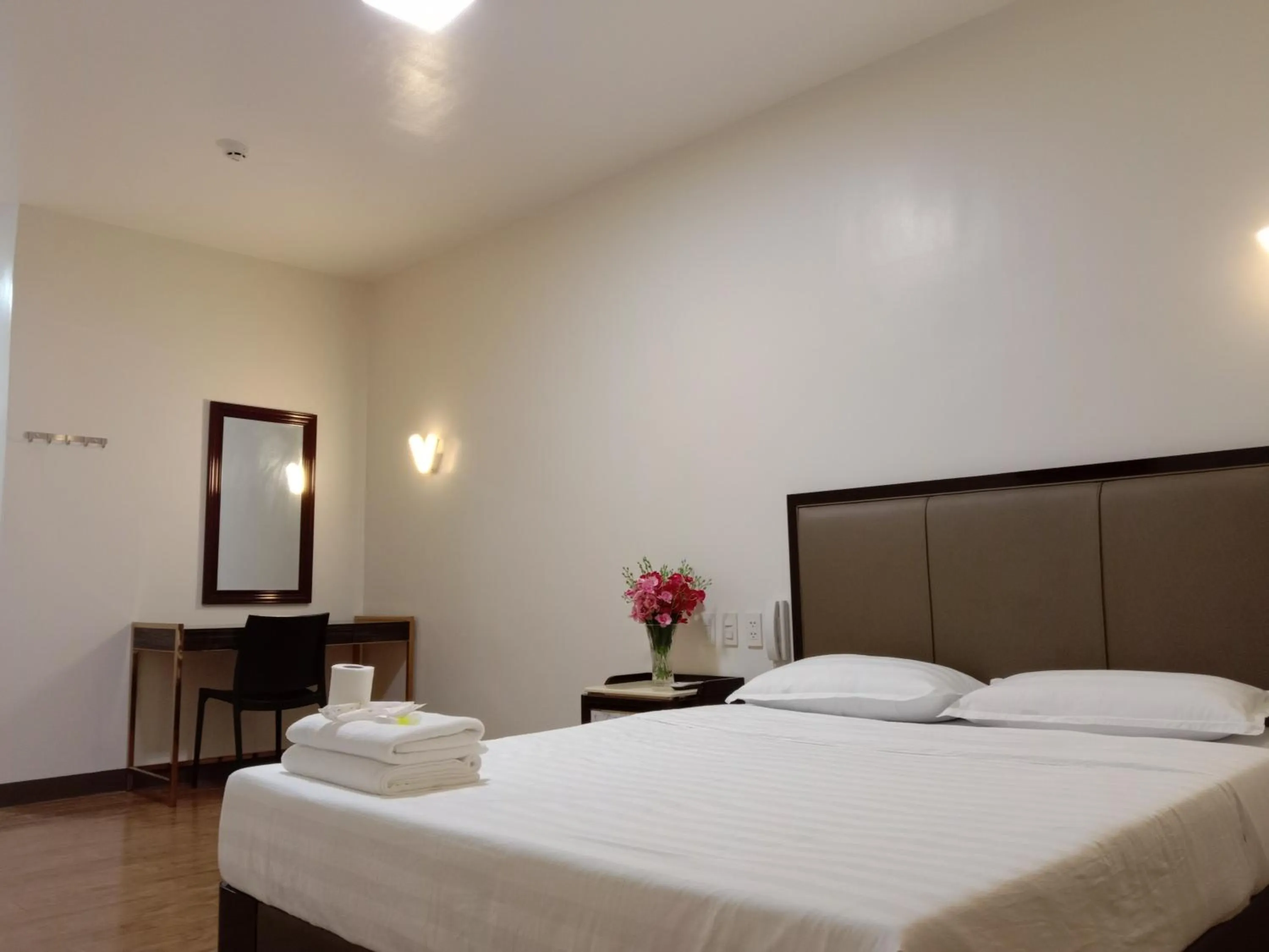 Bed in Meaco Royal Hotel- Lucena