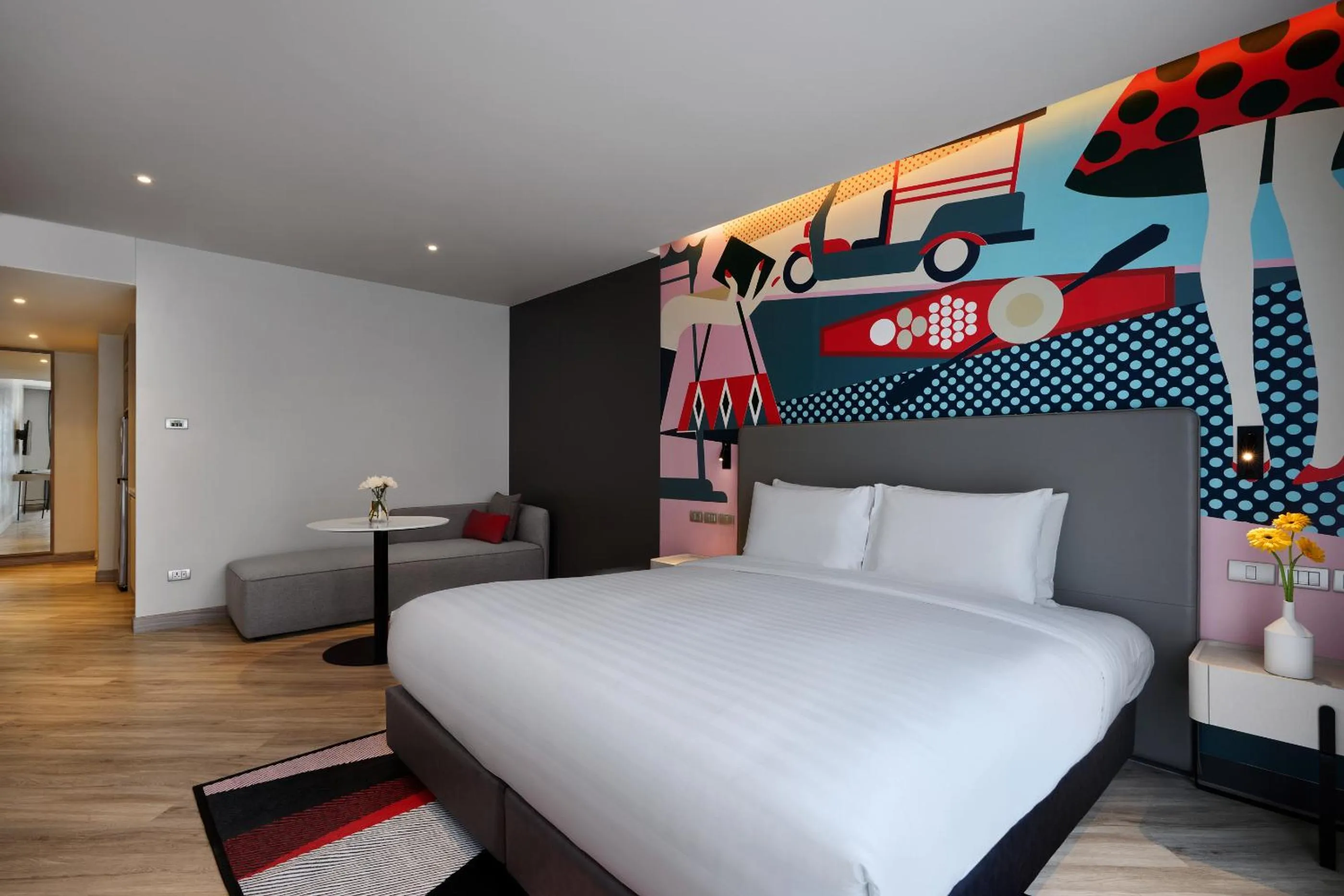 Bedroom, Bed in Oakwood Studios Sukhumvit Bangkok