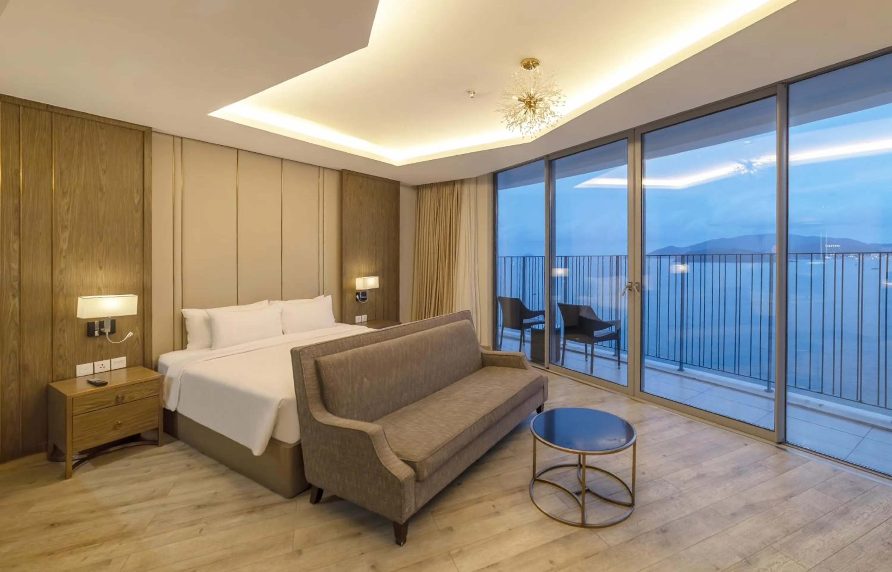 Bed in LYN Premier Studio Panorama Nha Trang