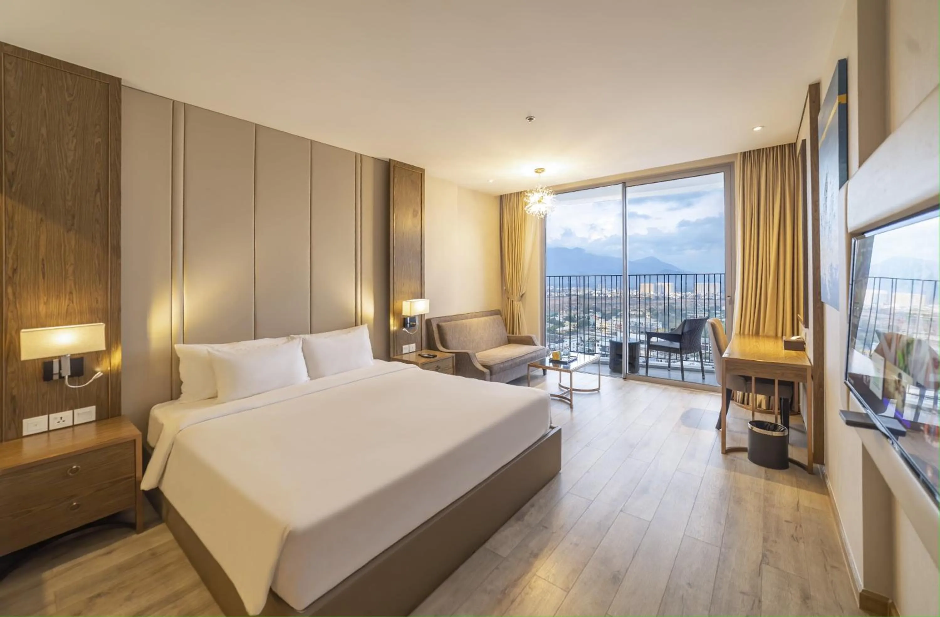 Bed in LYN Premier Studio Panorama Nha Trang