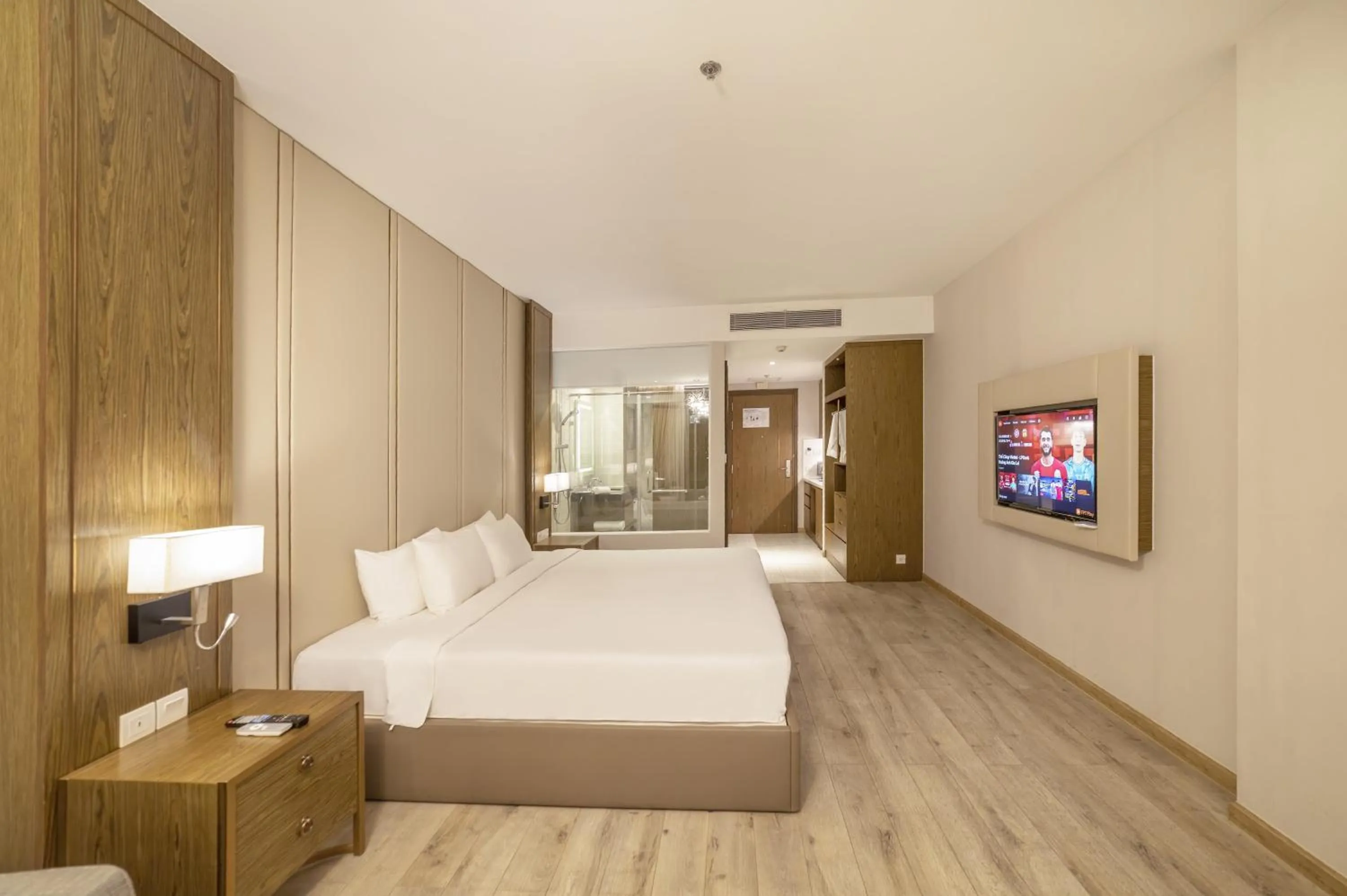 Bed in LYN Premier Studio Panorama Nha Trang