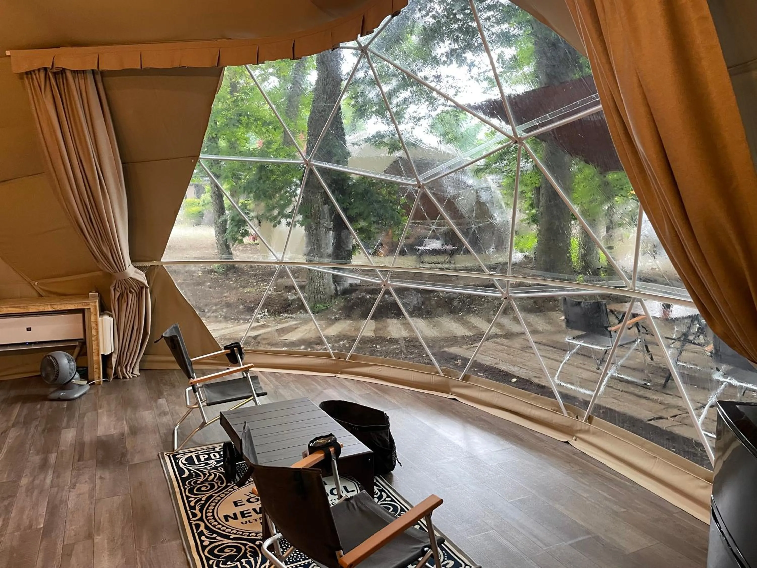 Photo of the whole room in THE DAY POST GENERAL GLAMPING VILLAGE Yamanakako
