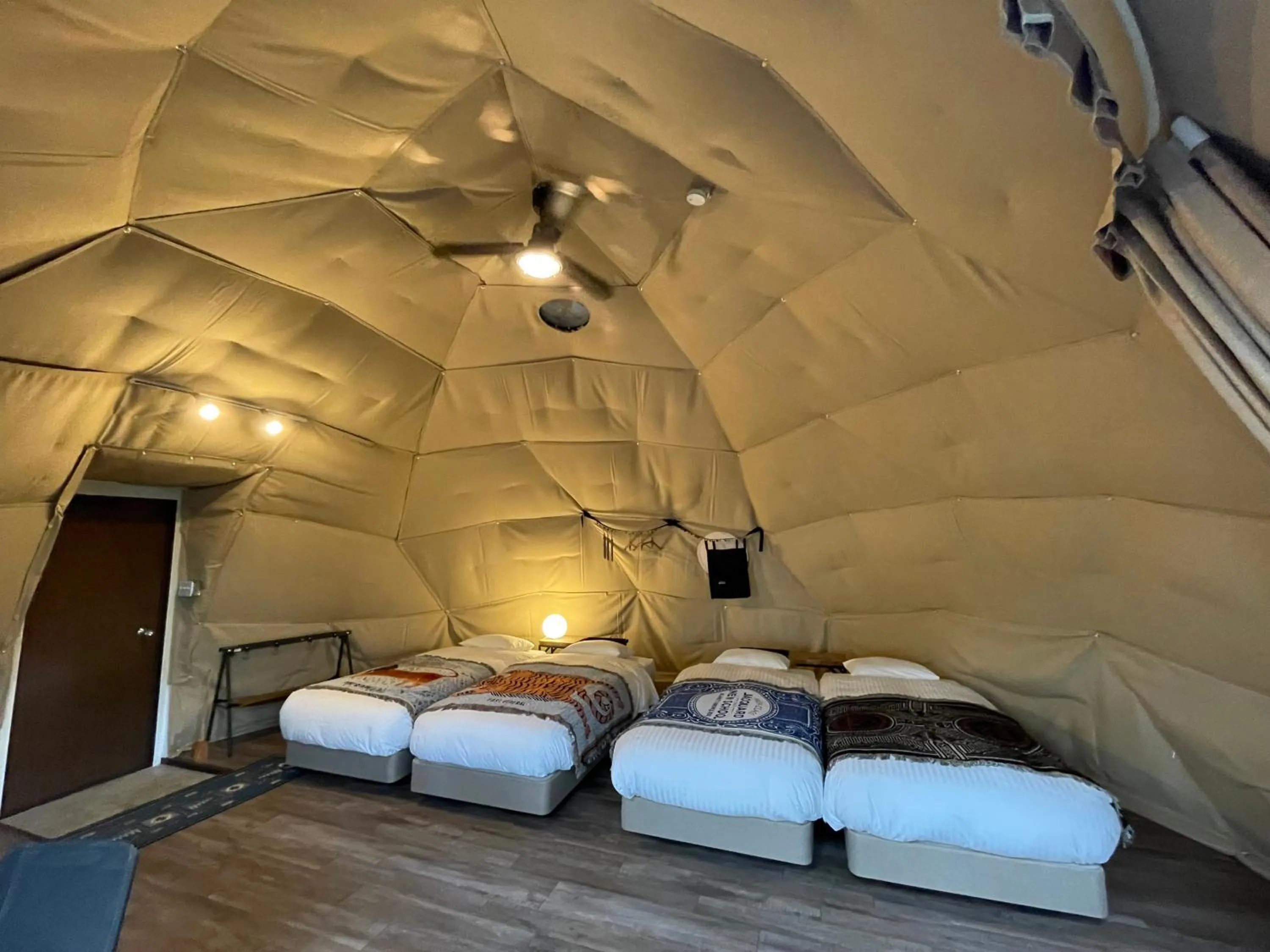 Photo of the whole room, Bed in THE DAY POST GENERAL GLAMPING VILLAGE Yamanakako