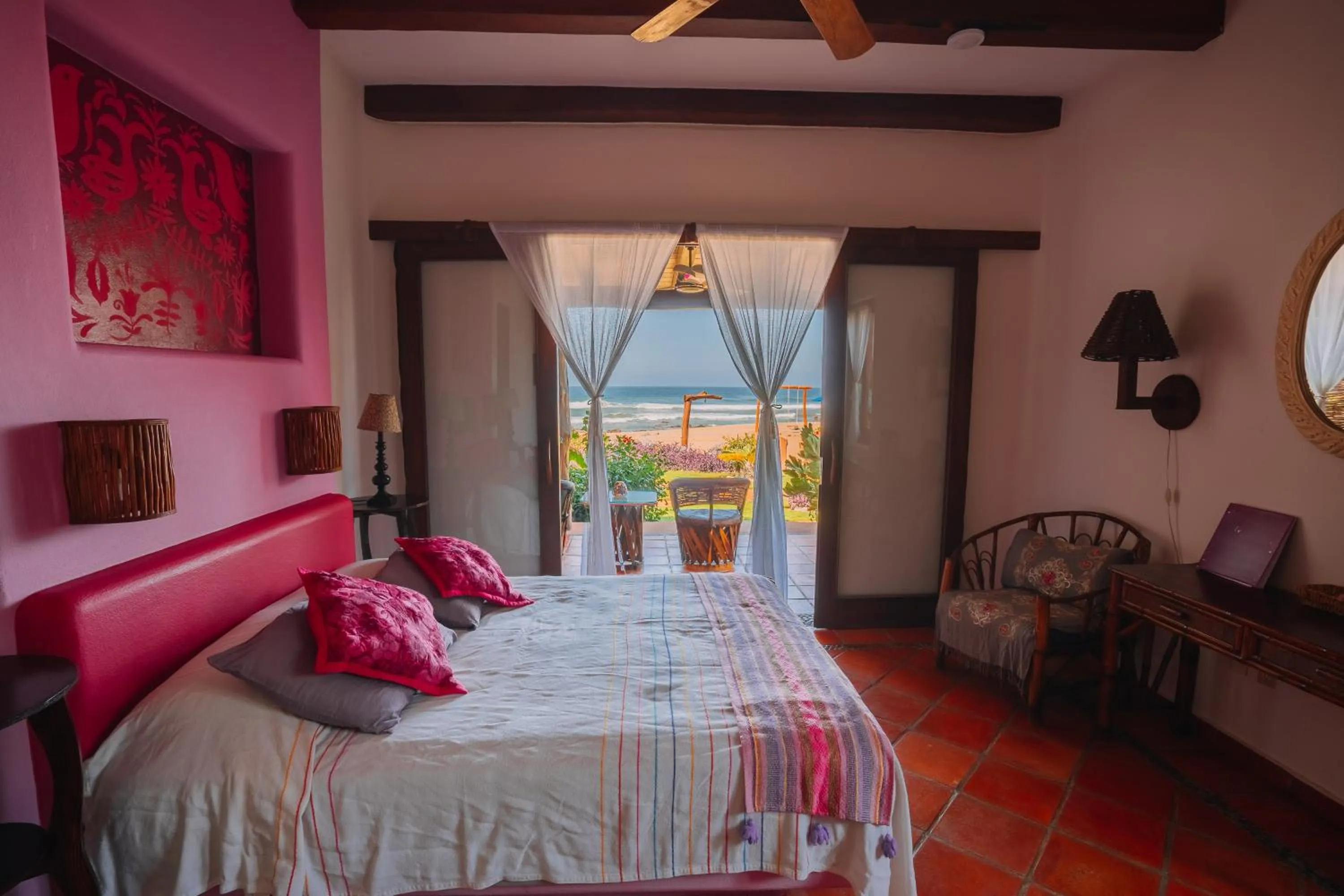 Photo of the whole room, Bed in Tres Mujeres Hotel