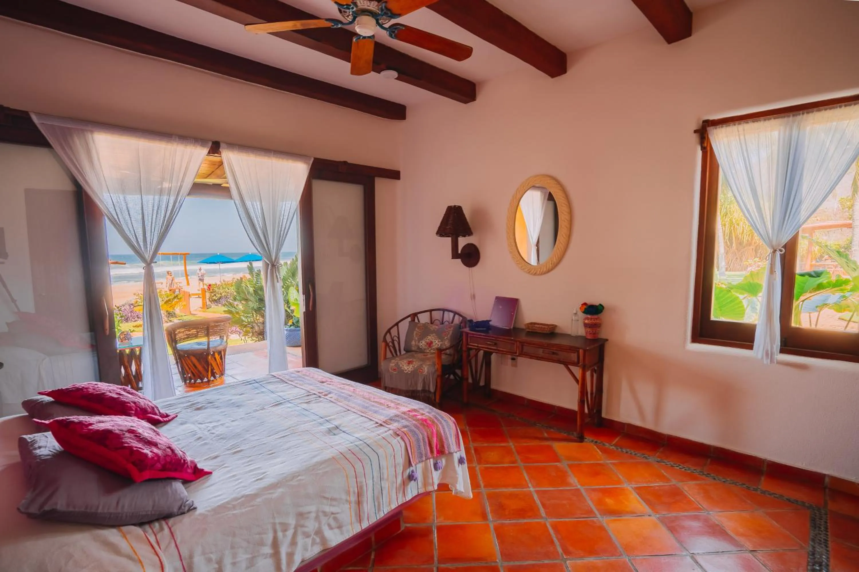 Photo of the whole room, Bed in Tres Mujeres Hotel