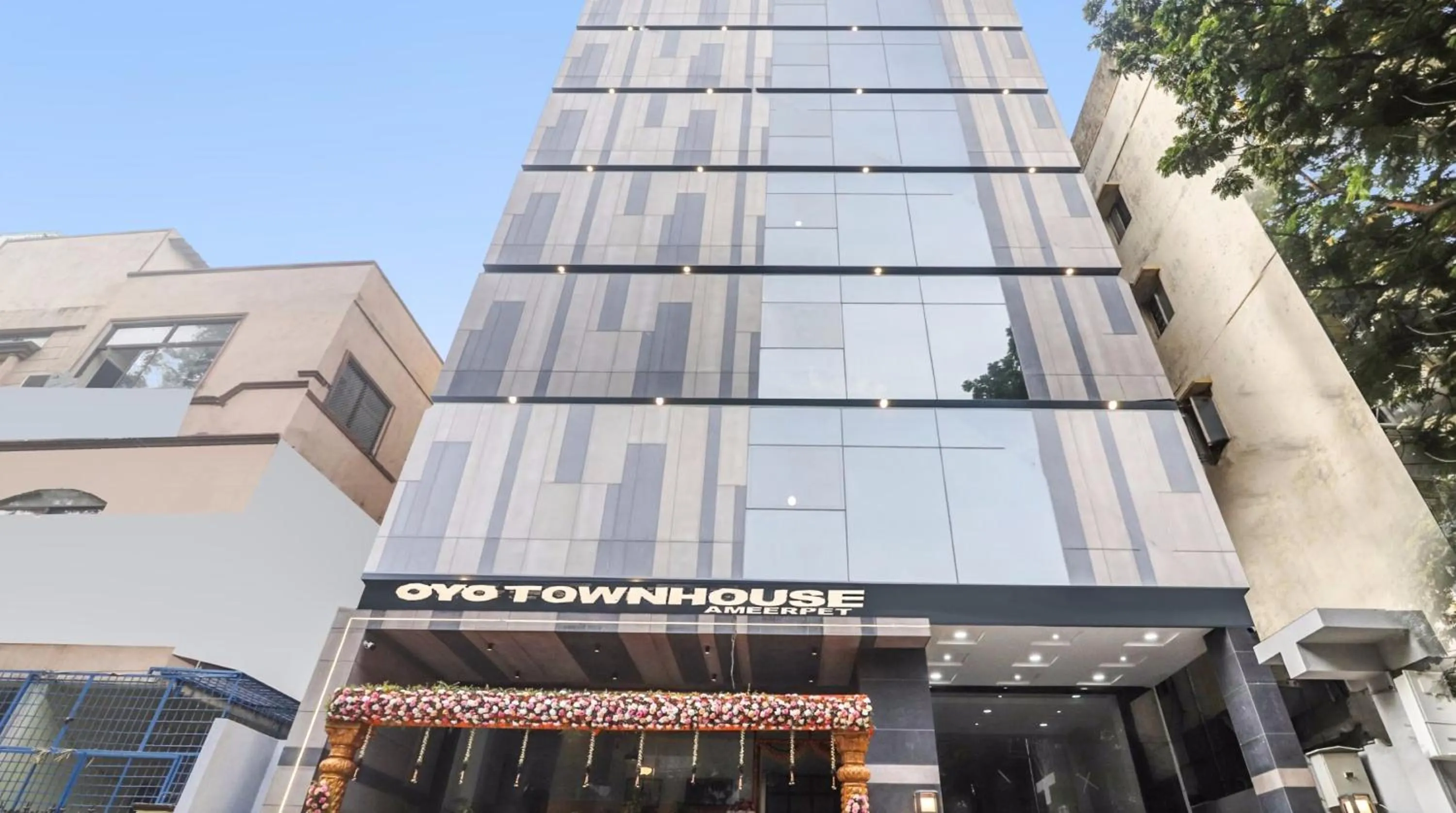 Facade/entrance in Townhouse Ameerpet