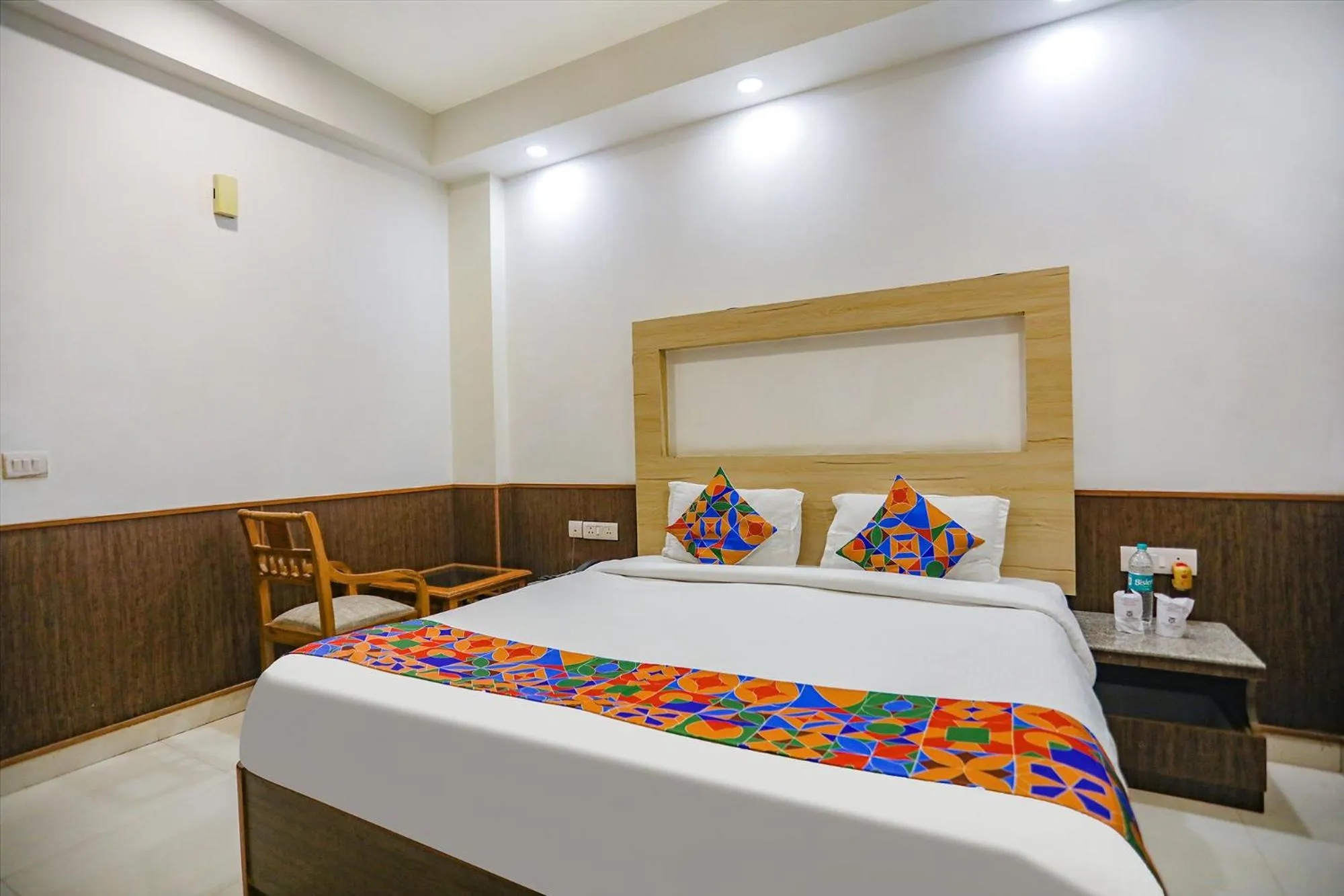 Photo of the whole room, Bed in FabHotel The Horizon