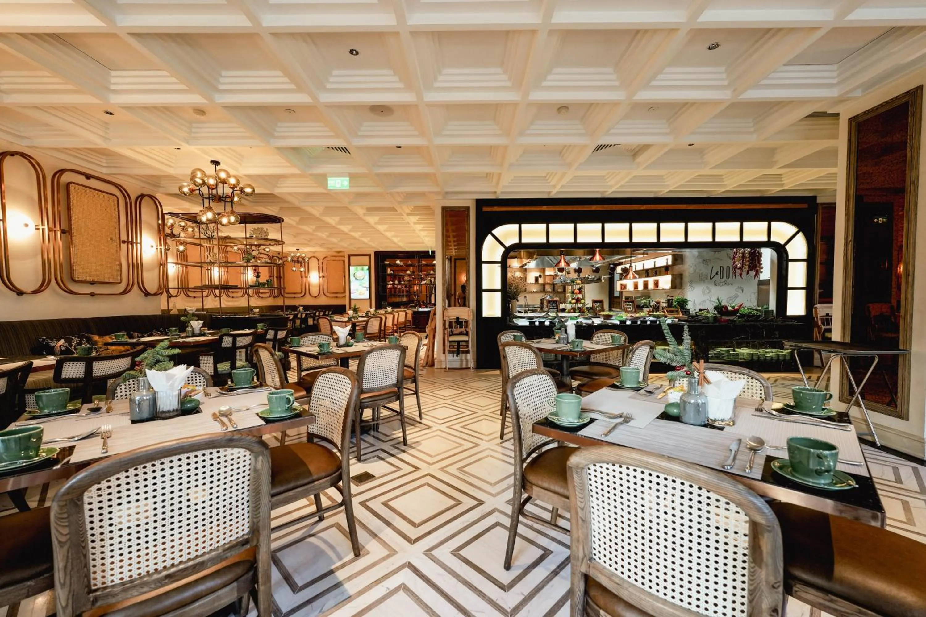 Restaurant/places to eat in L'amor Boutique Hotel Quy Nhơn