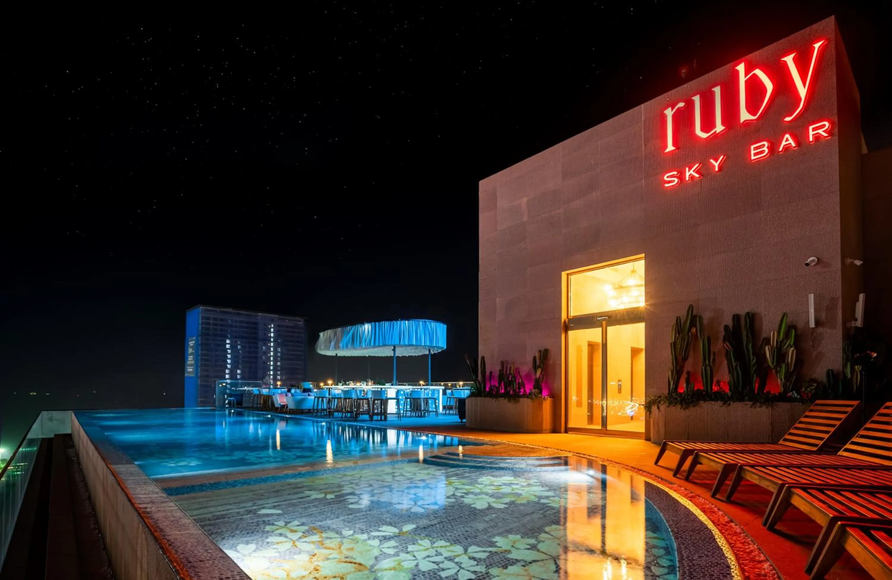 Lounge or bar in L'amor Boutique Hotel Quy Nhơn