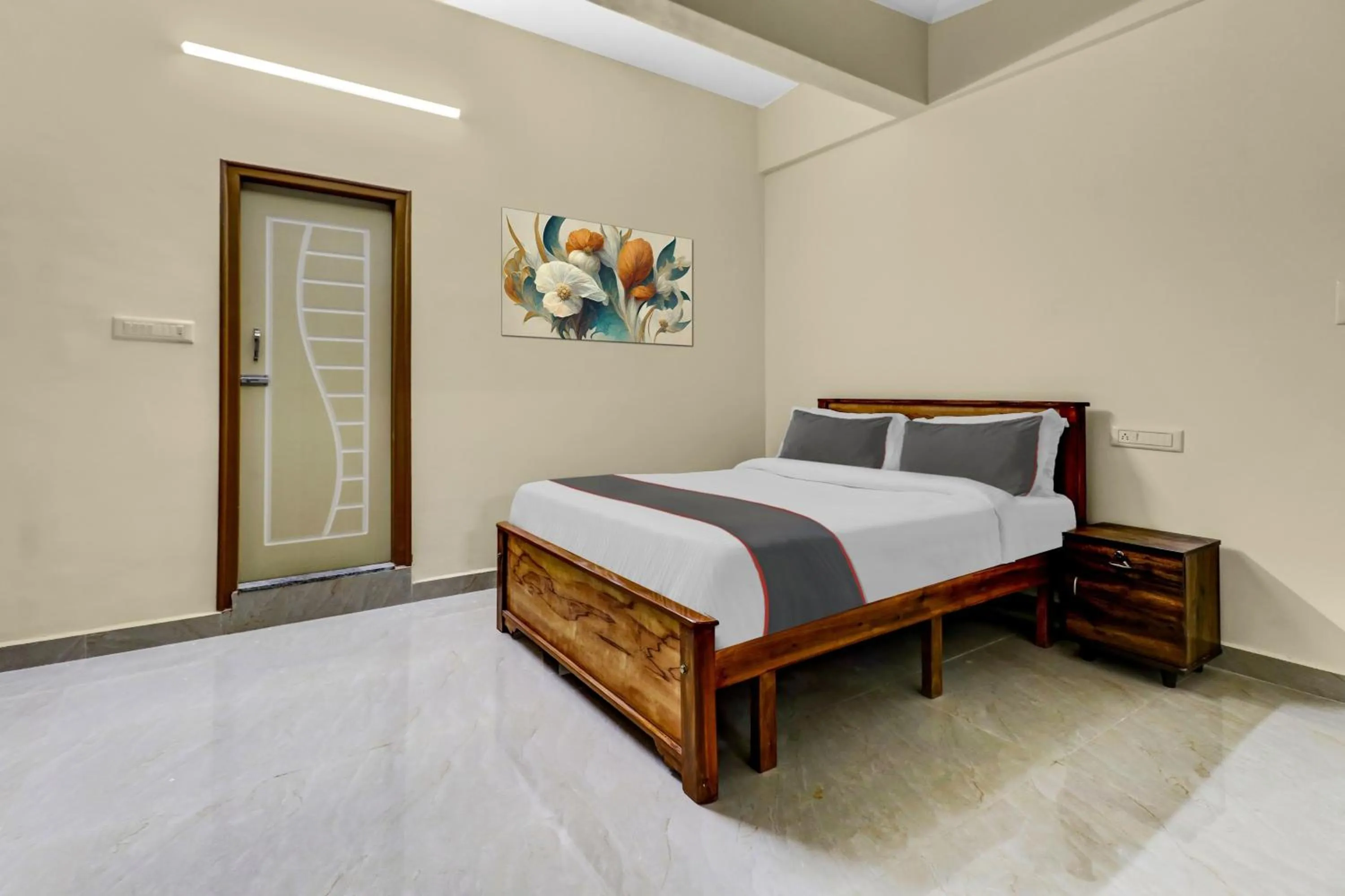 Bedroom, Bed in Hotel O Manyata Palace